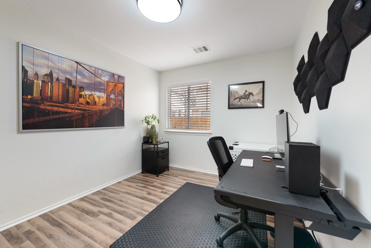 2604 James Bausch LN