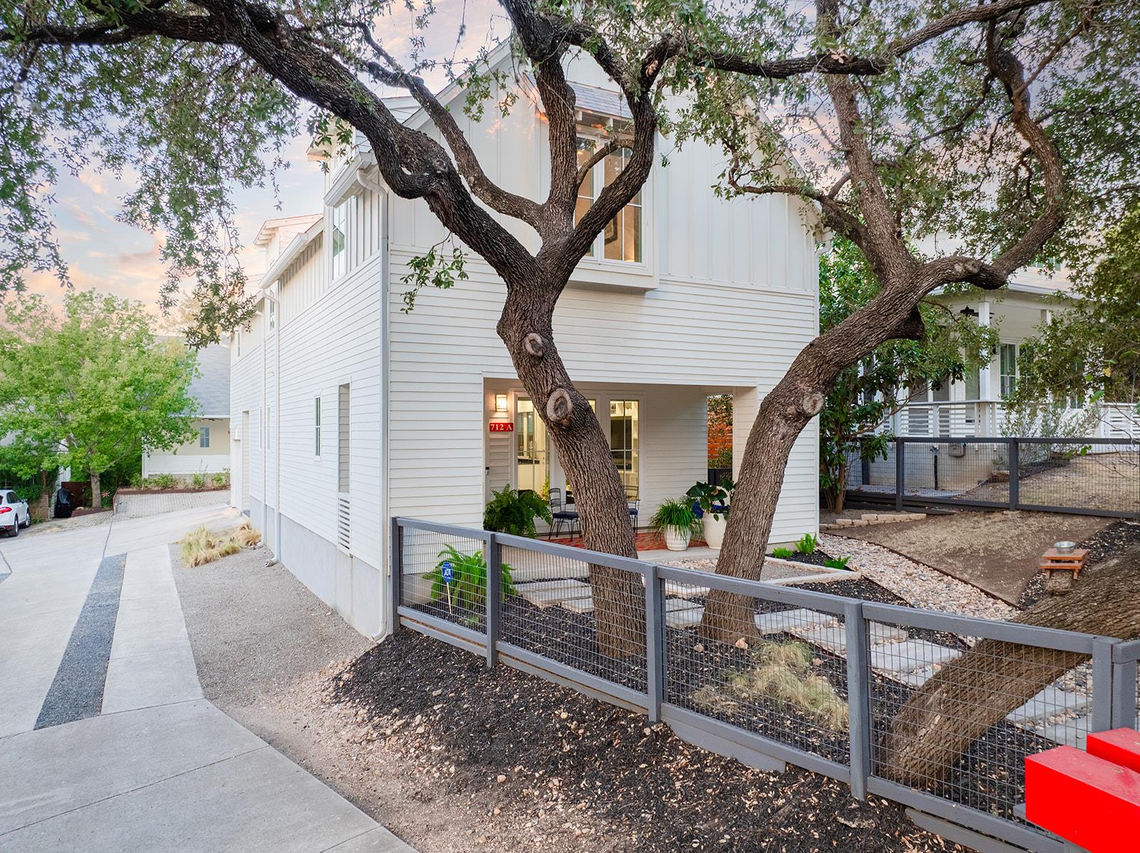 712 Cardinal LN # A