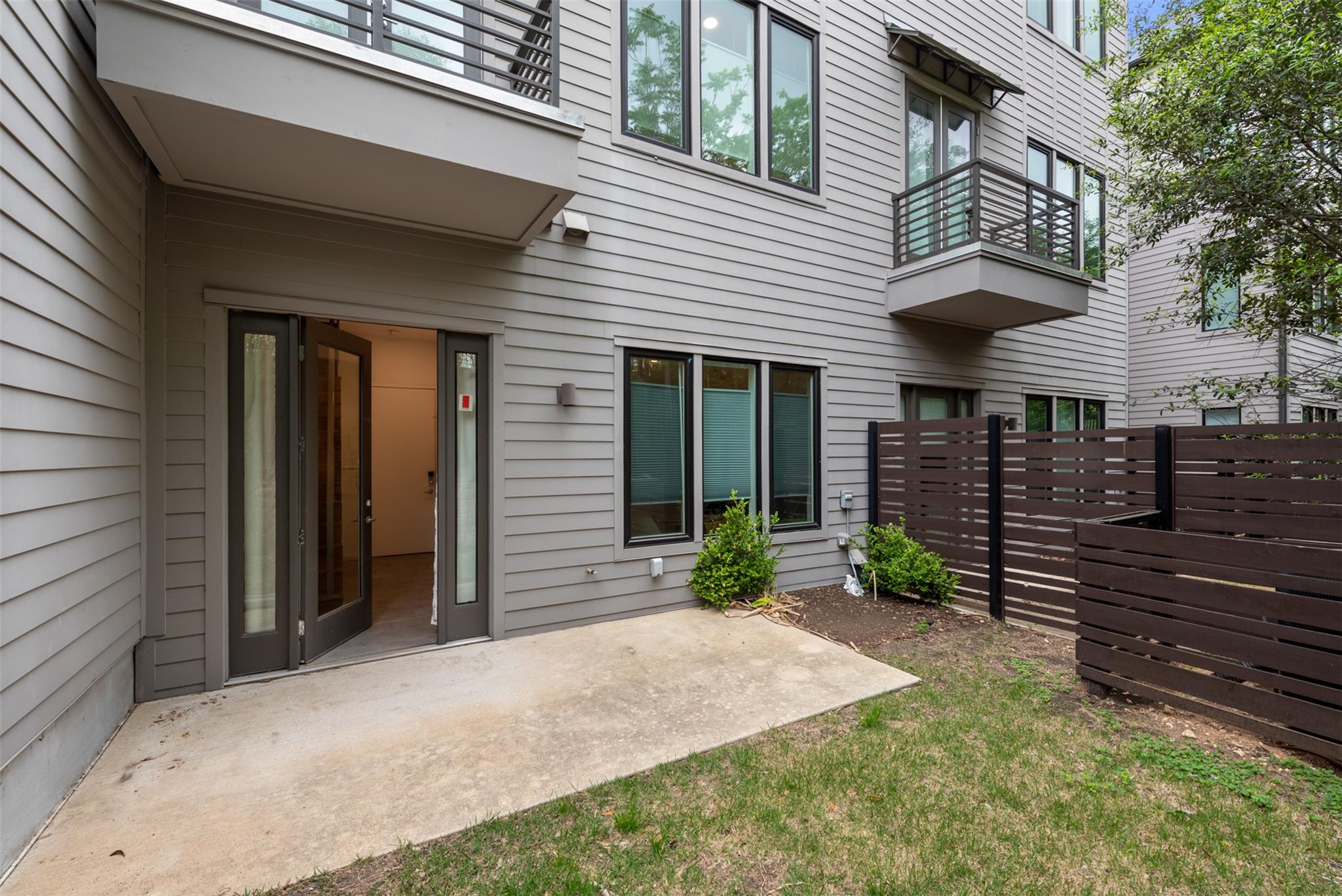 3100 Menchaca RD # 27