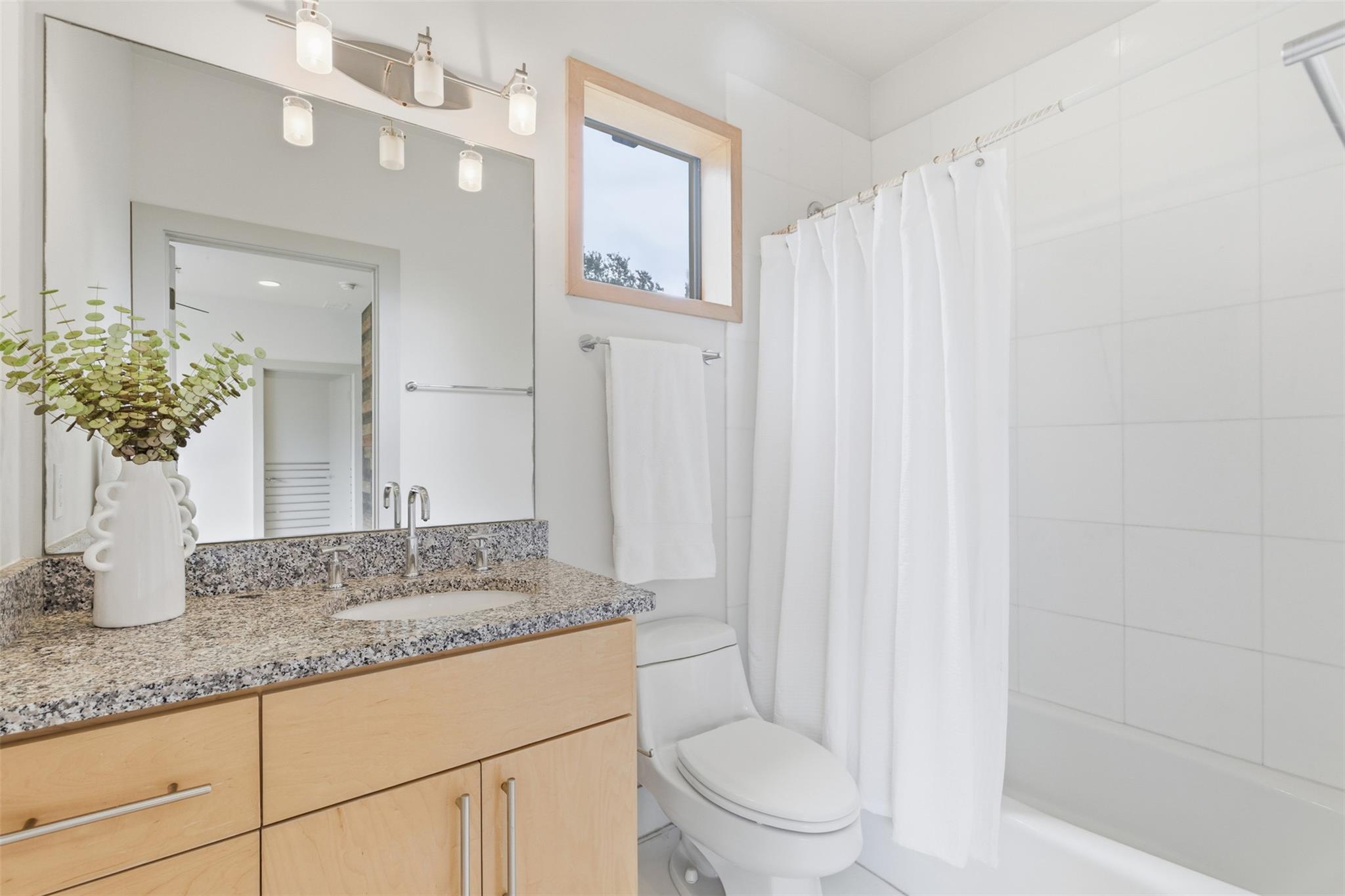 2608 Del Curto RD # 3