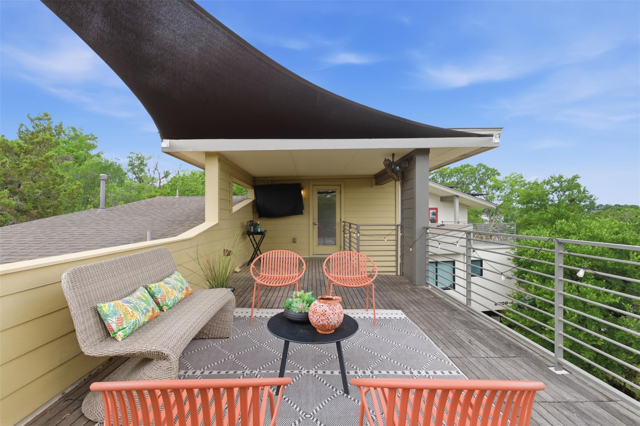 2608 Del Curto RD # 3