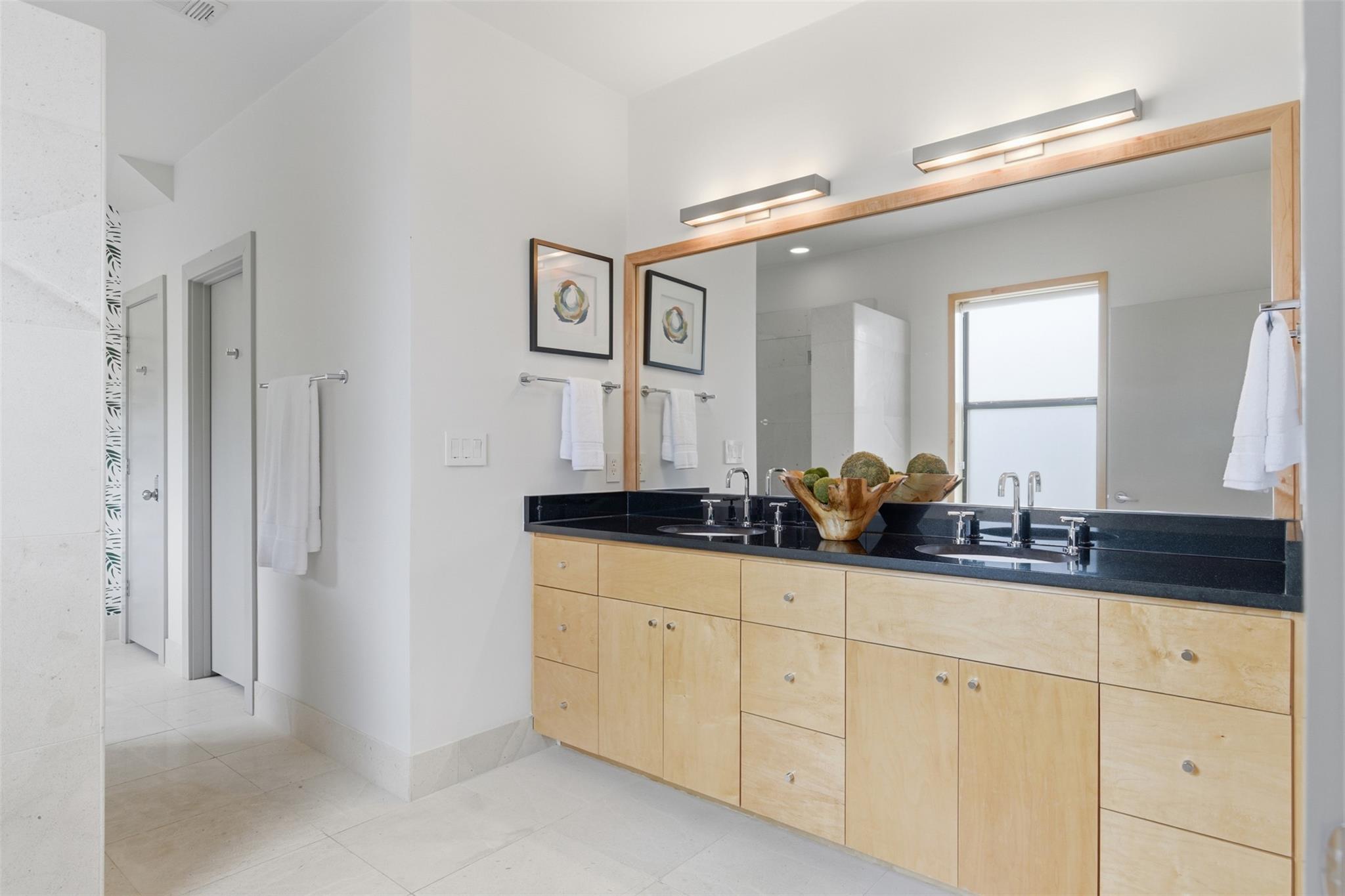 2608 Del Curto RD # 3