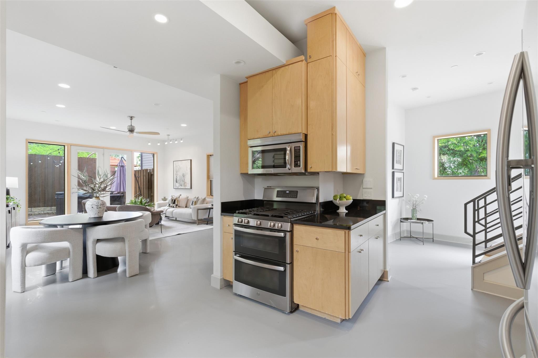 2608 Del Curto RD # 3