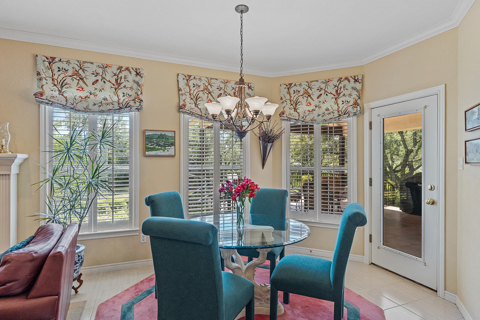 8807 Smoketree CV