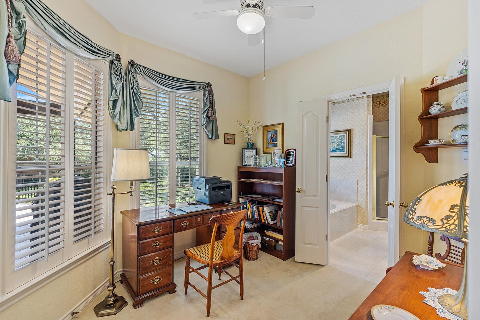 8807 Smoketree CV