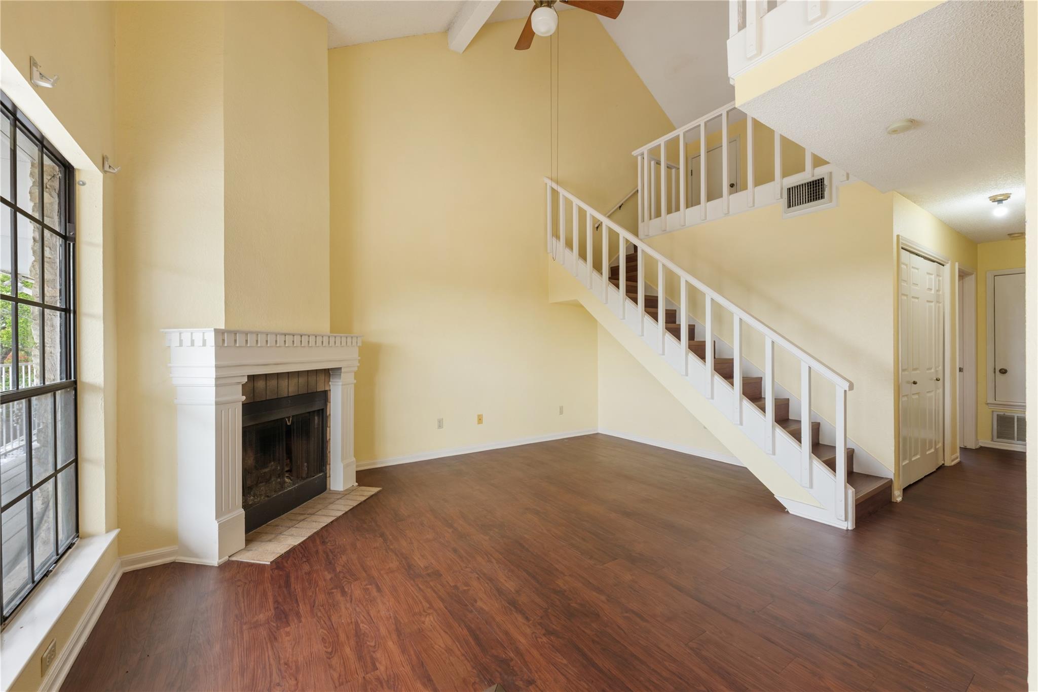 1610 Waterston Ave # 11
