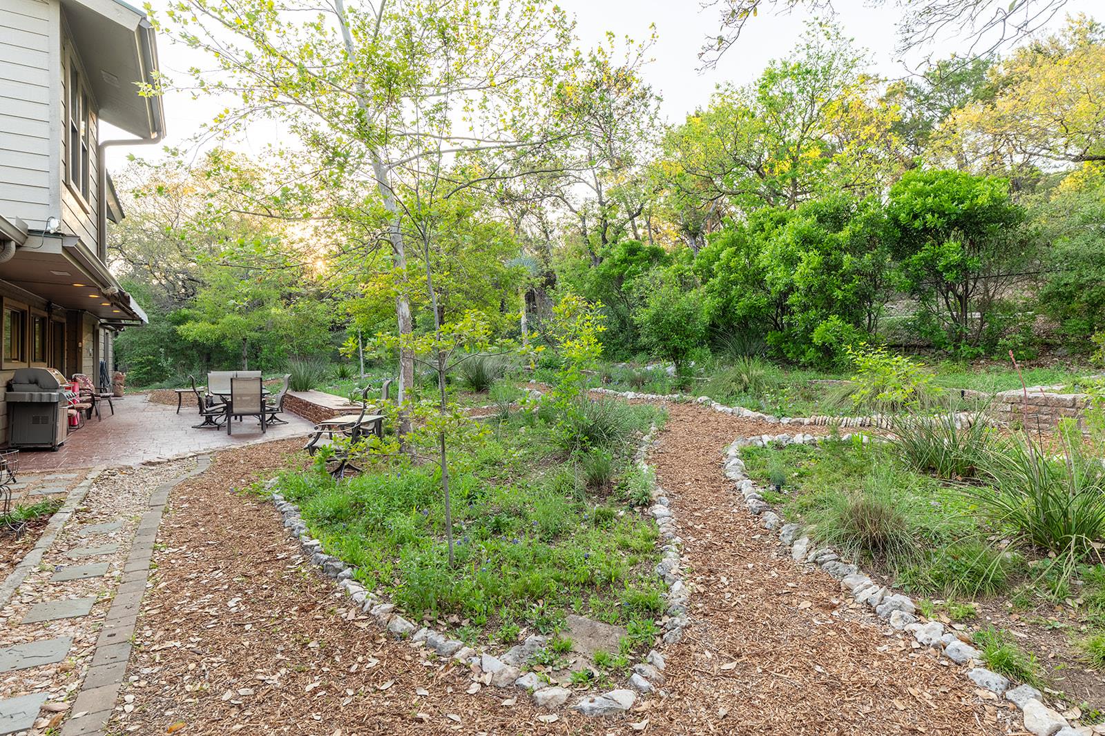 915 Wild Basin Ledge