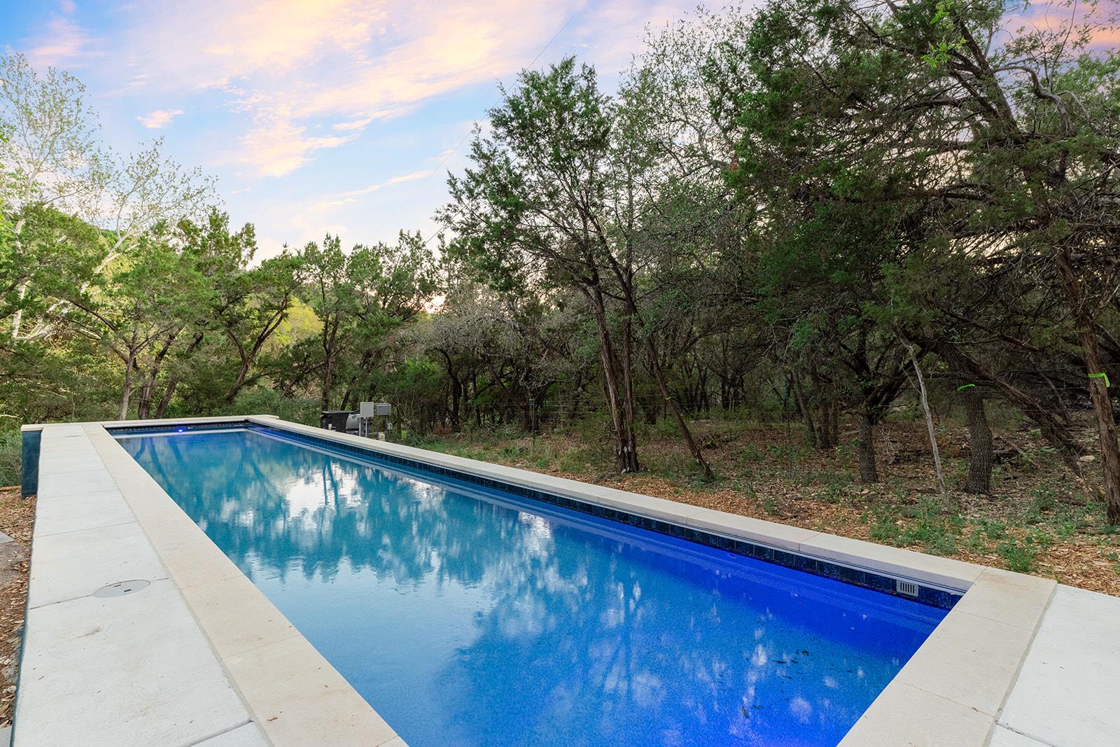 915 Wild Basin Ledge