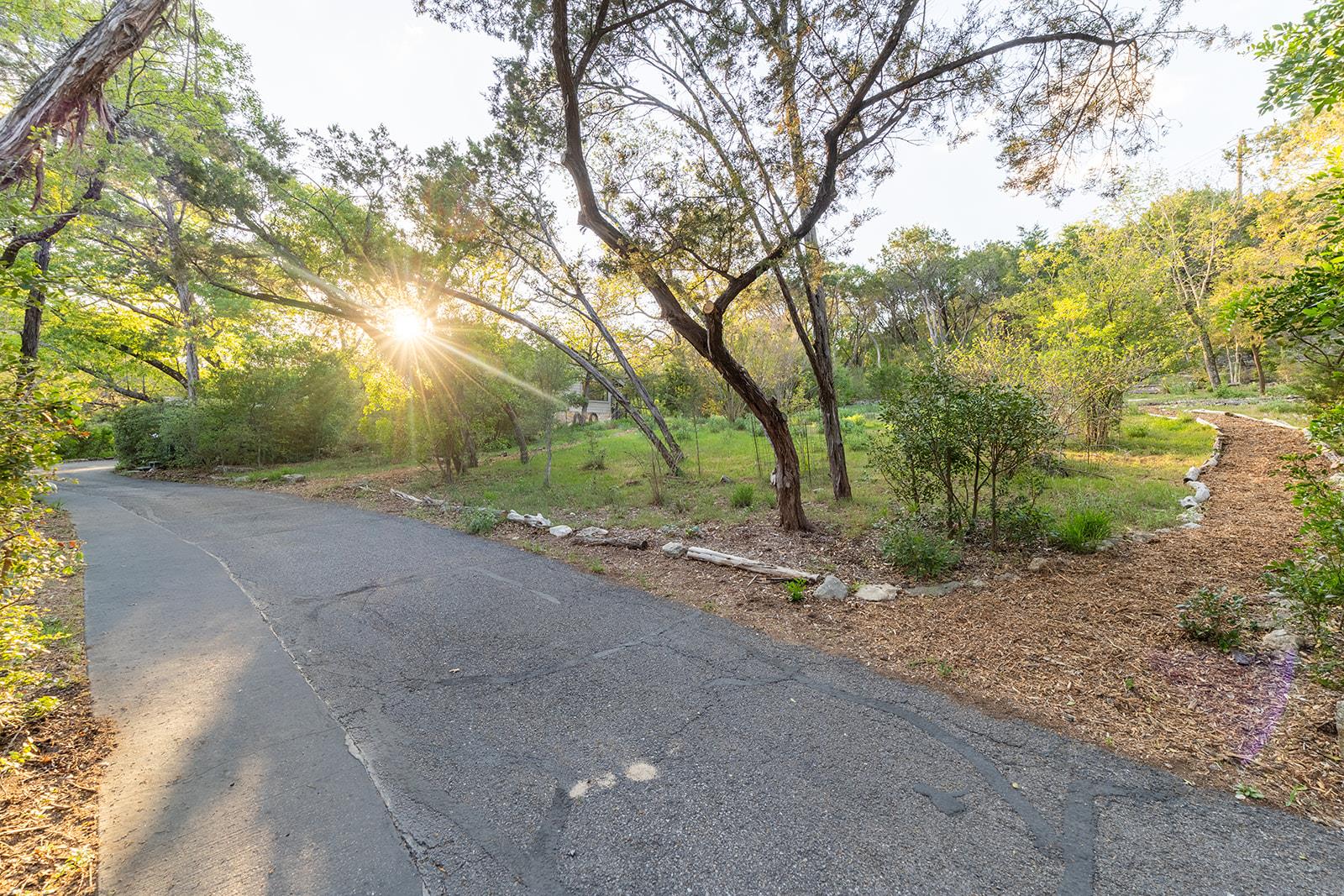 915 Wild Basin Ledge