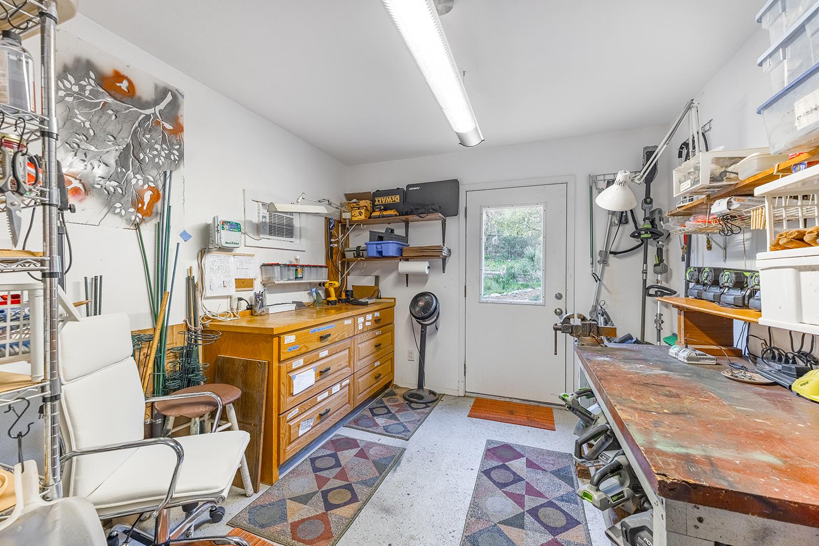 915 Wild Basin Ledge