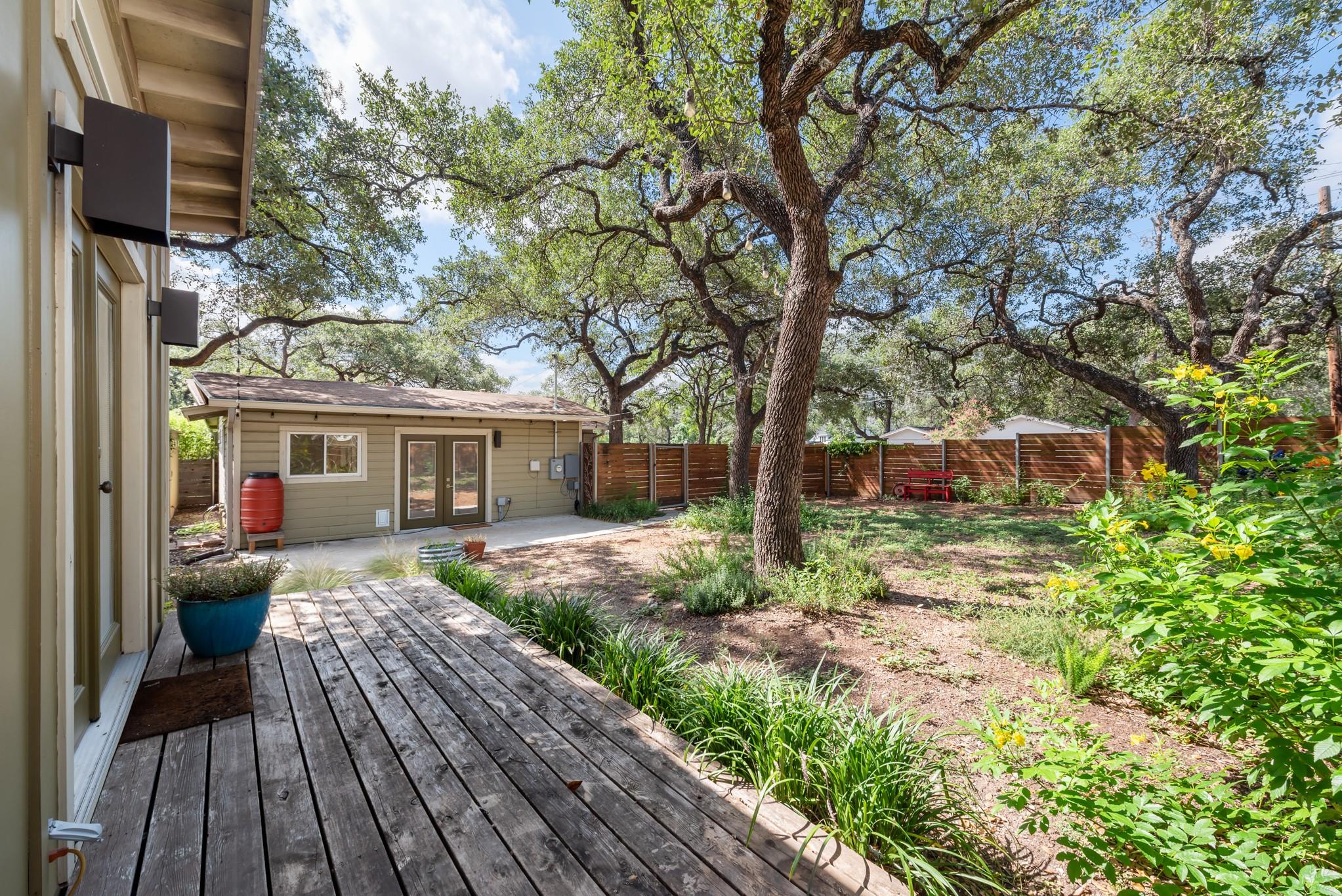 3014 Pin Oak CT