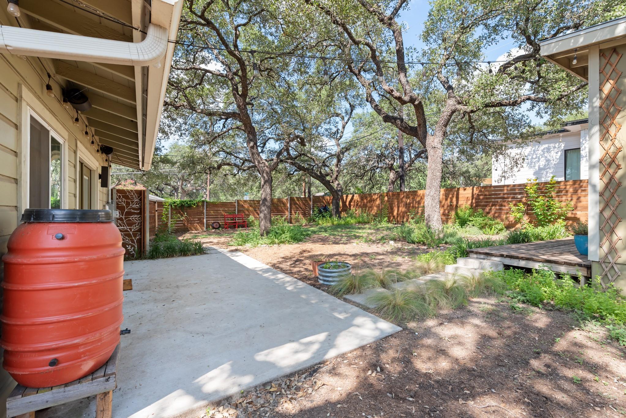 3014 Pin Oak CT