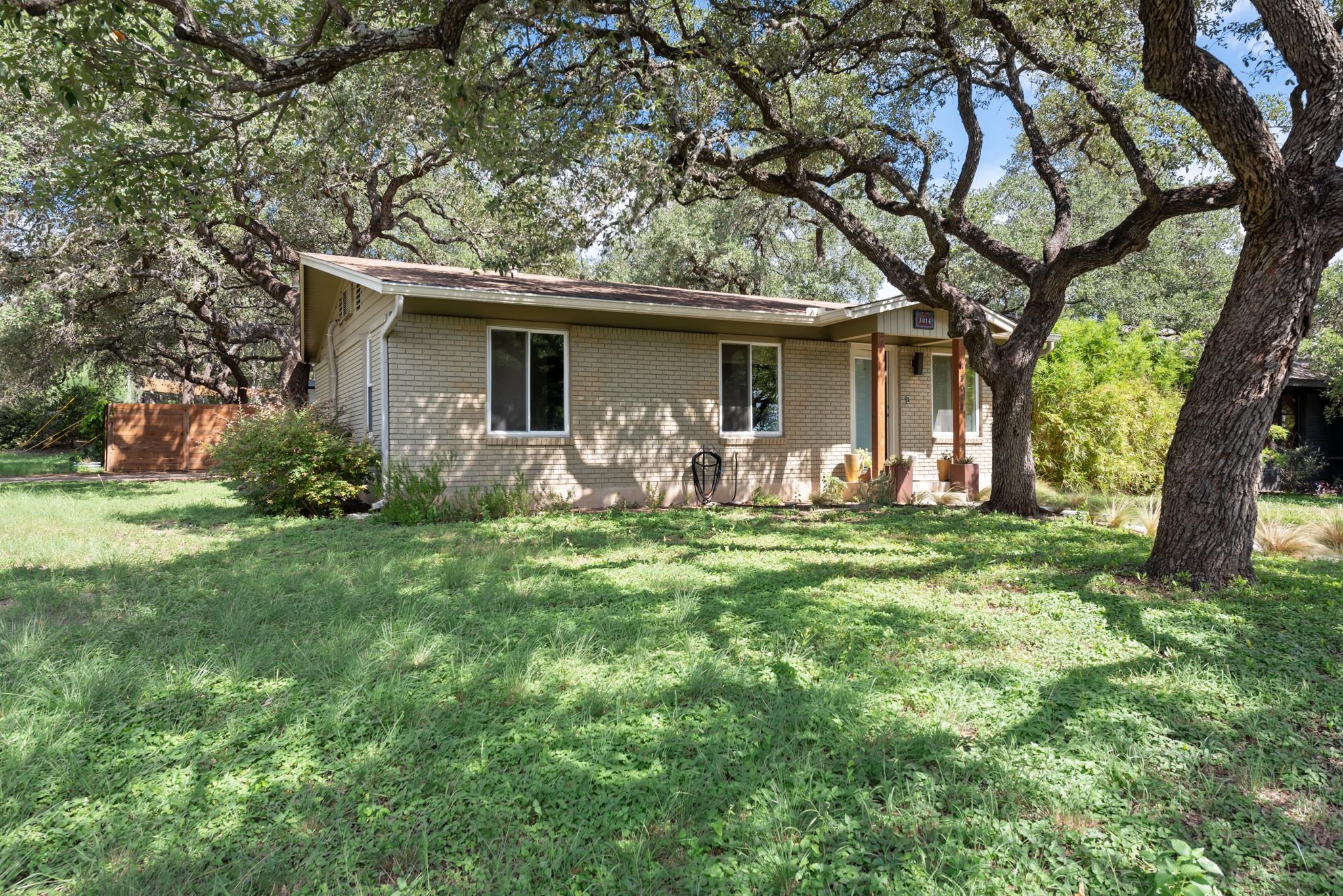 3014 Pin Oak CT