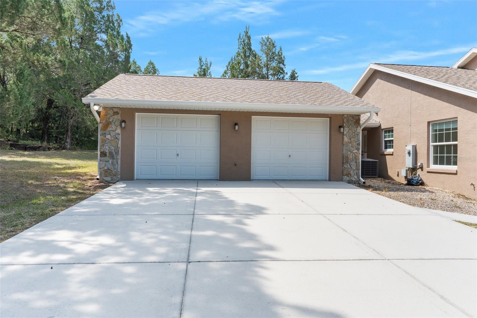9986 E NEW HOPE CT