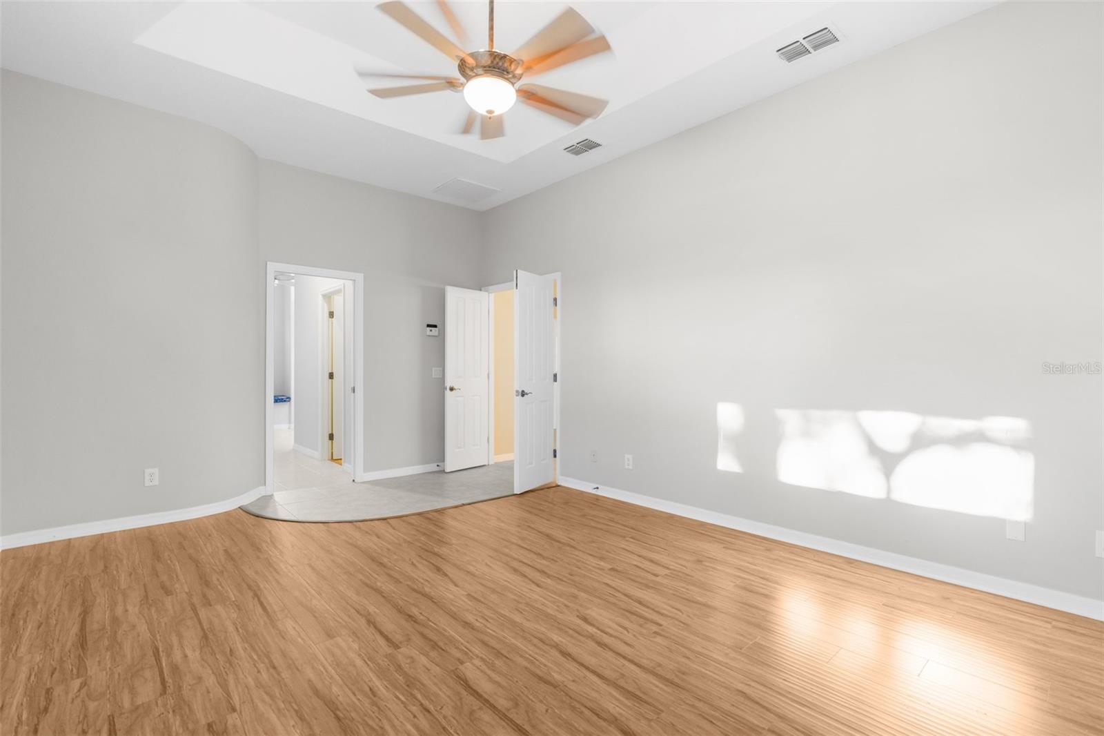 15 DEERWOOD DR
