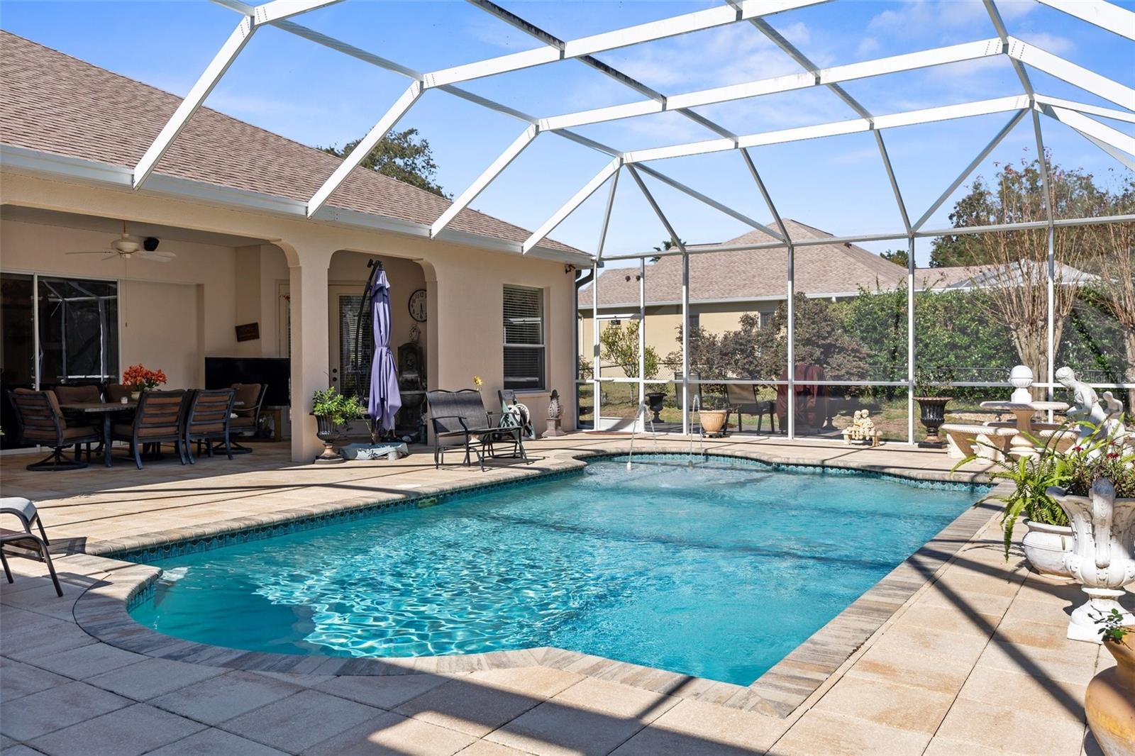 10124 SOUTHERN BREEZE CT