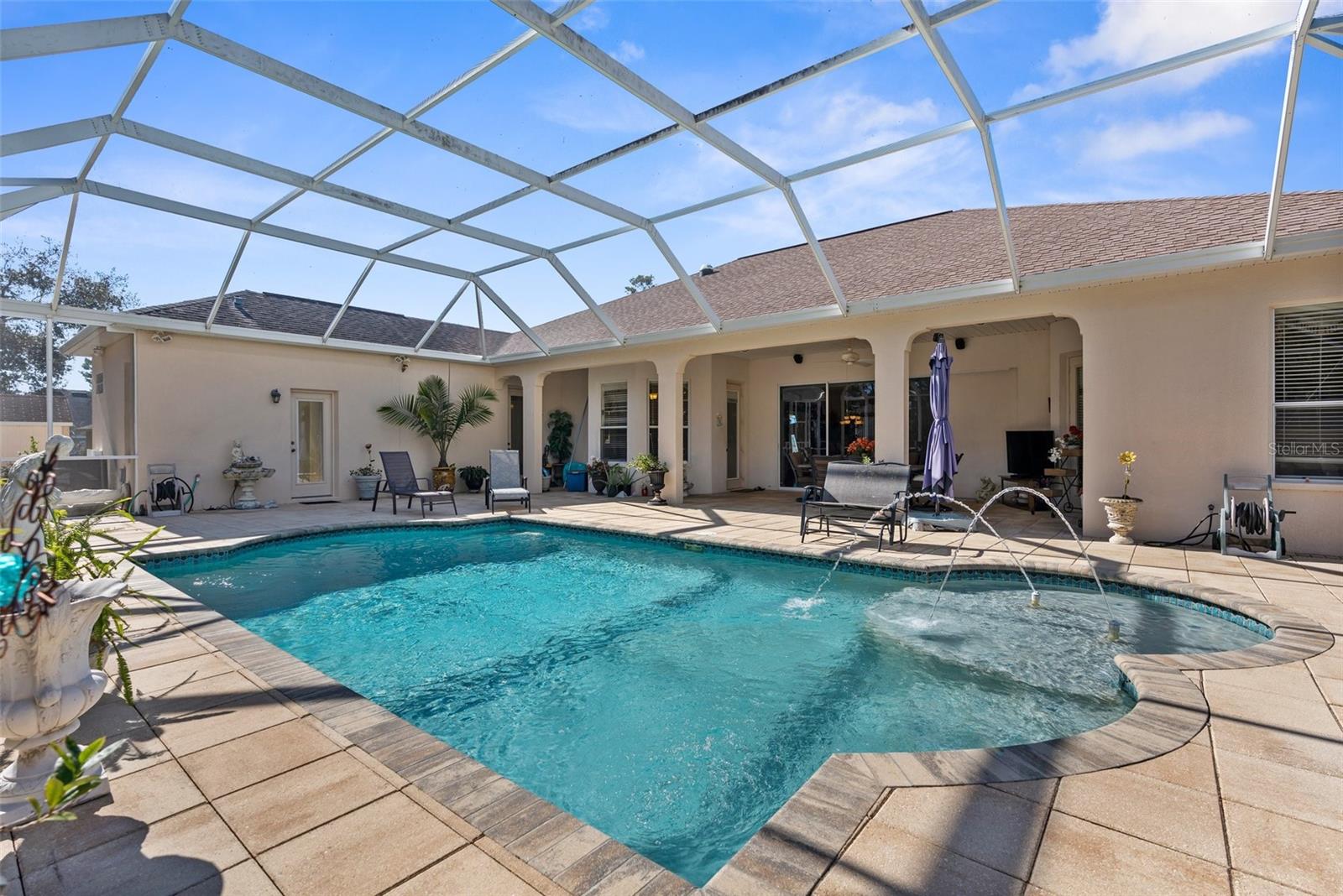 10124 SOUTHERN BREEZE CT