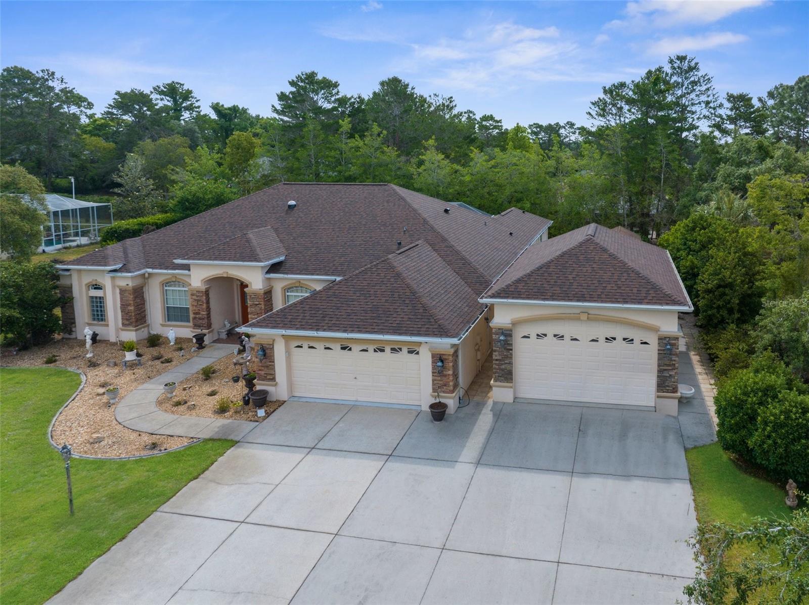 10124 SOUTHERN BREEZE CT