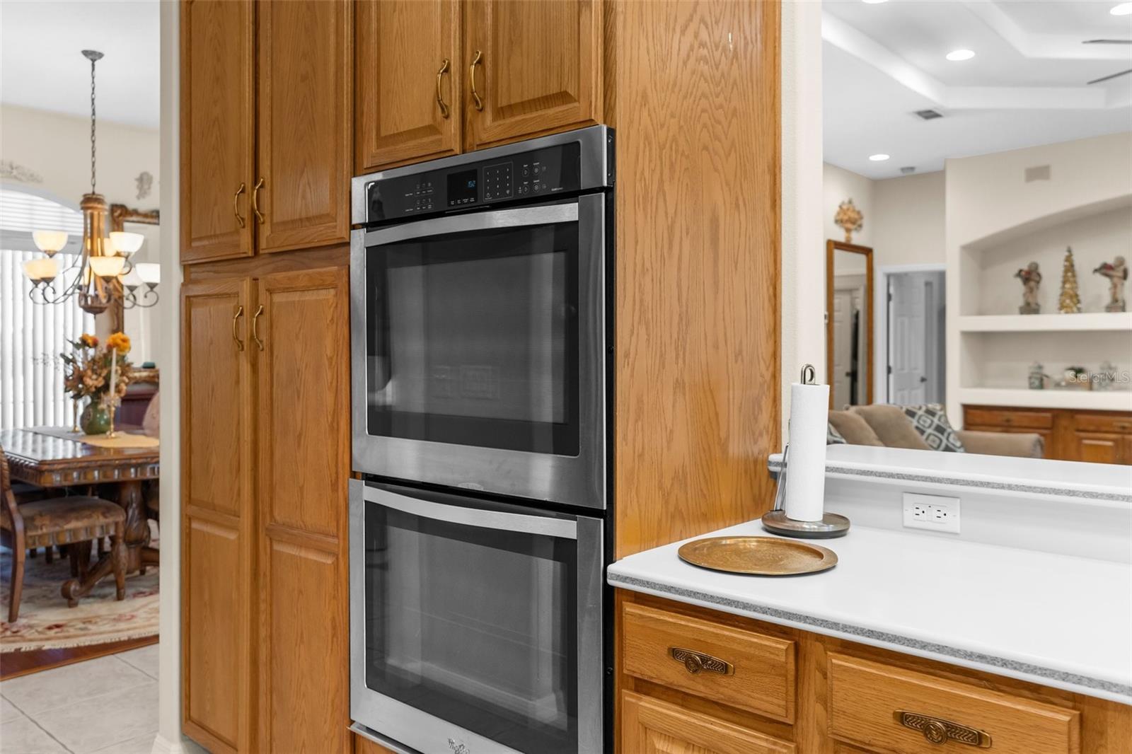 10124 SOUTHERN BREEZE CT