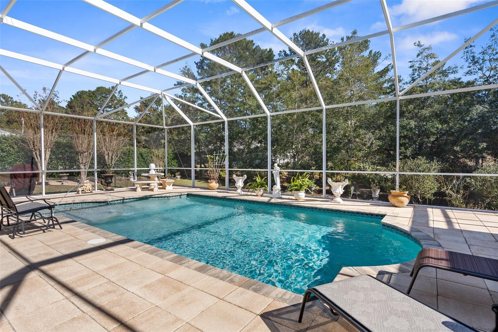 10124 SOUTHERN BREEZE CT