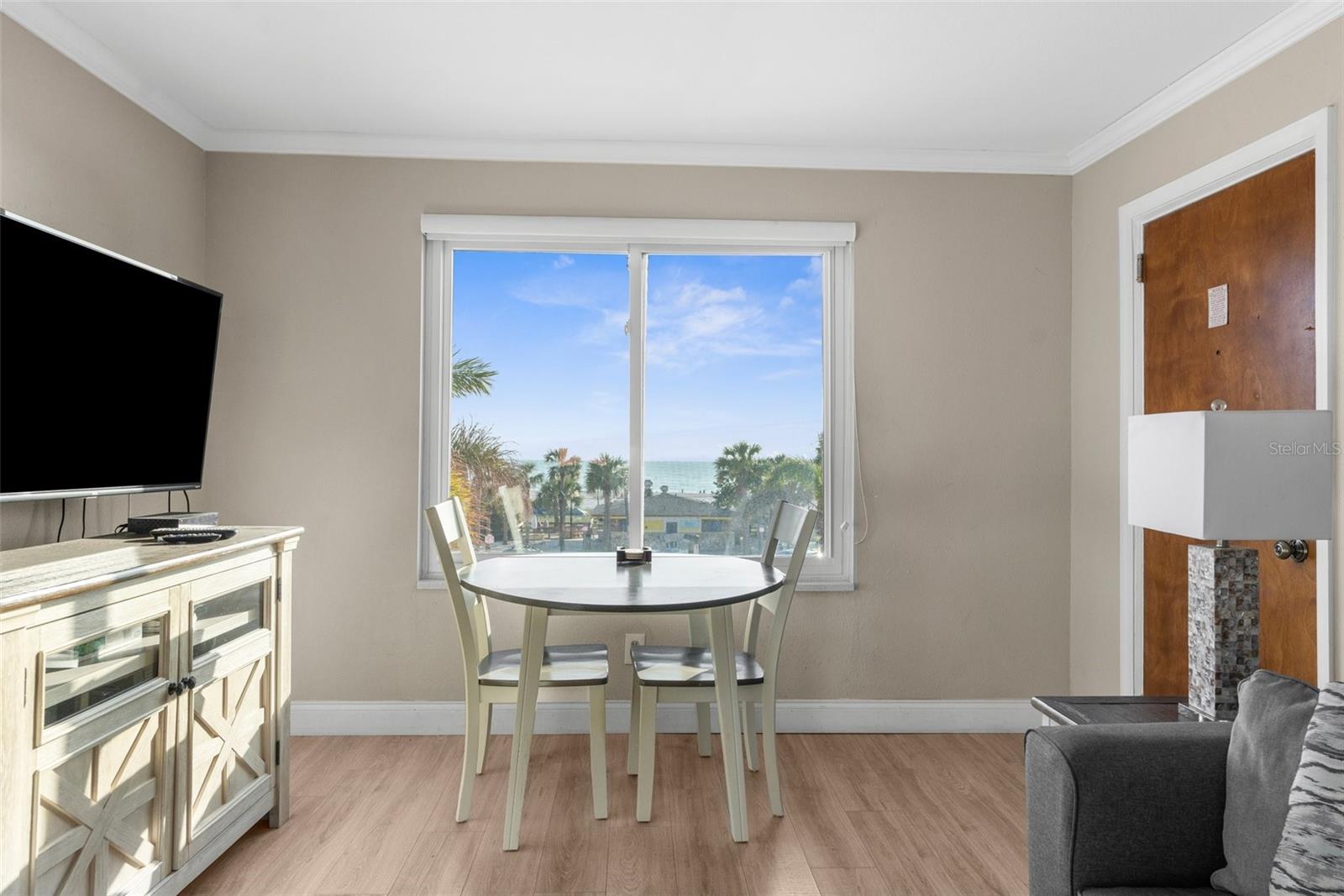 6800 SUNSET WAY #1006