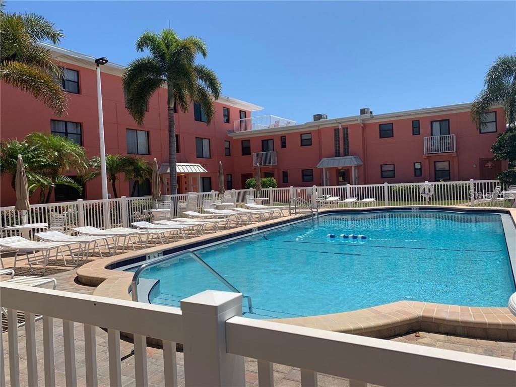 6800 SUNSET WAY #1006