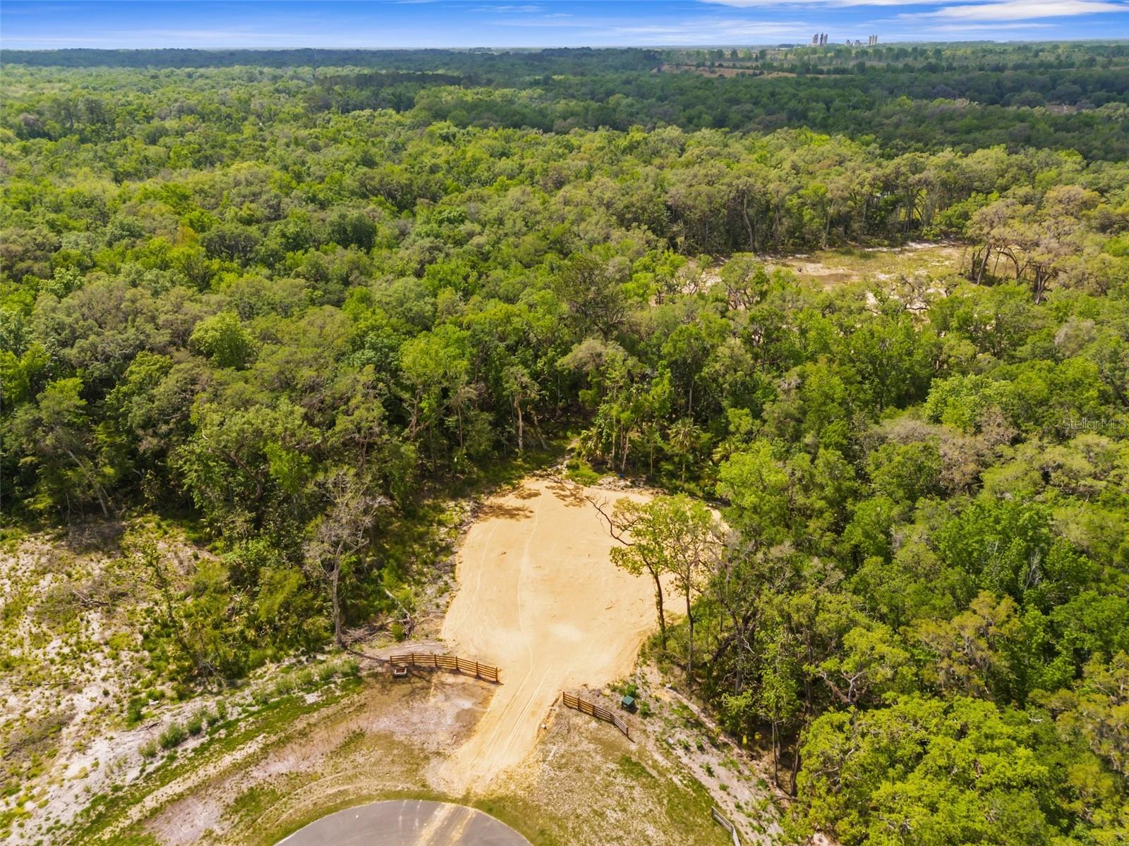 REPUBLICAN (LOT 5) WAY