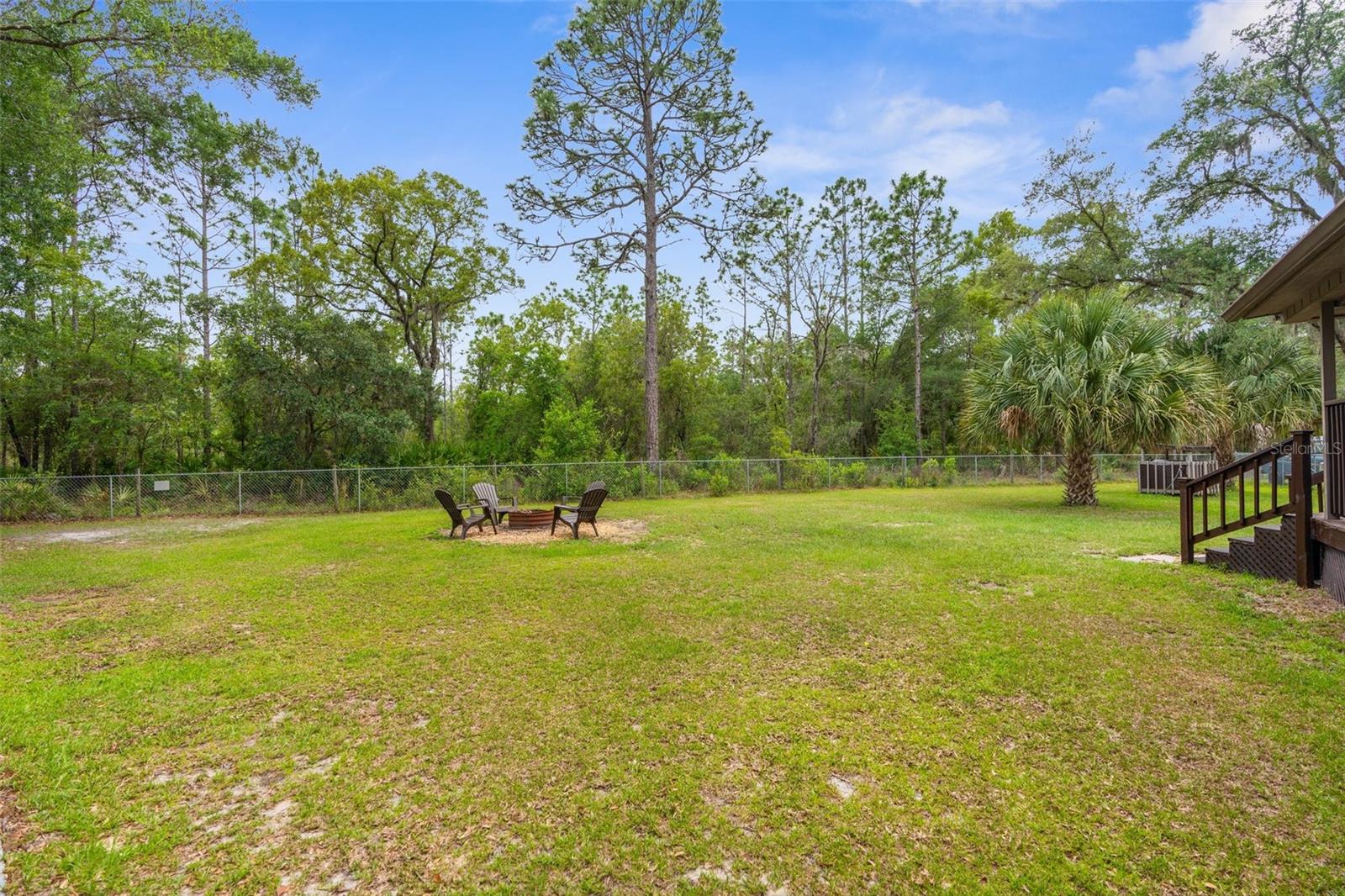 10718 W DUNNELLON RD