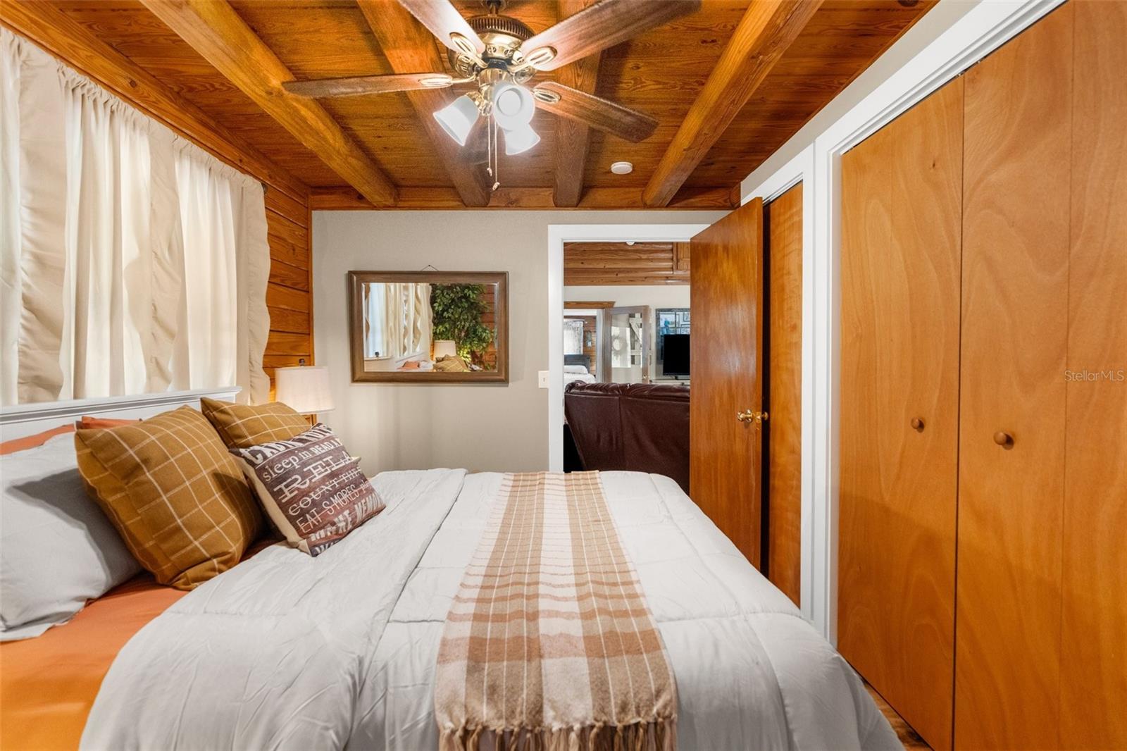 10718 W DUNNELLON RD