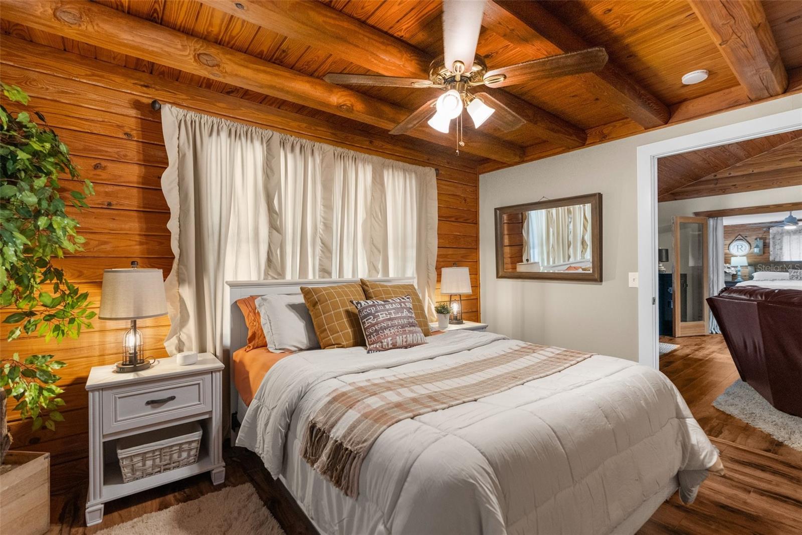 10718 W DUNNELLON RD