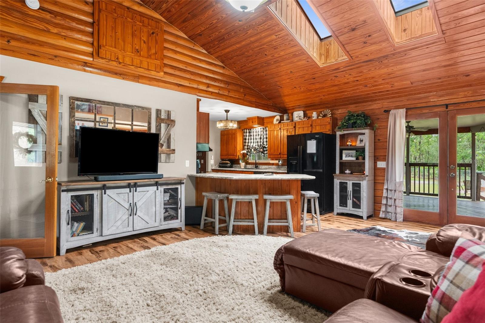 10718 W DUNNELLON RD