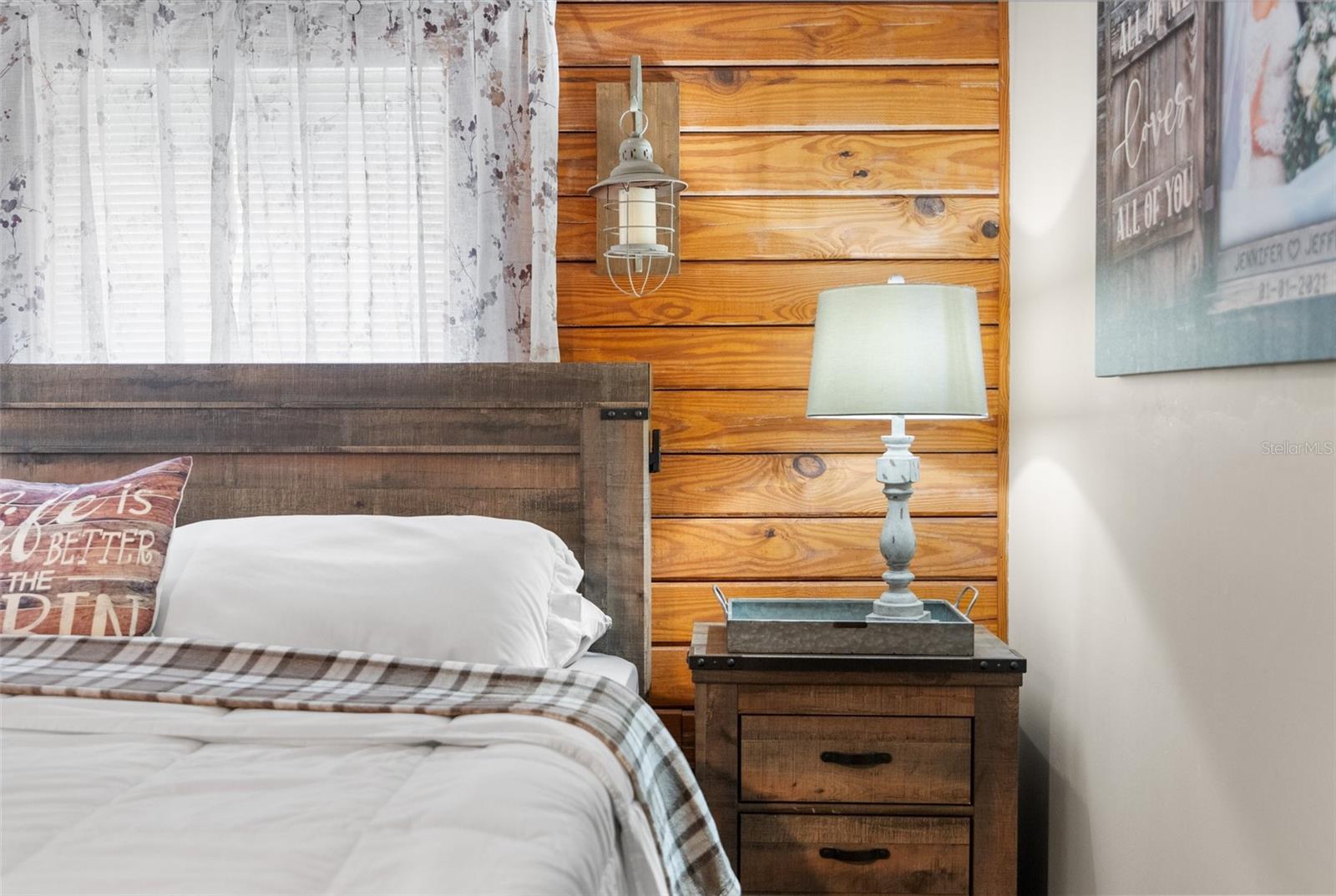 10718 W DUNNELLON RD