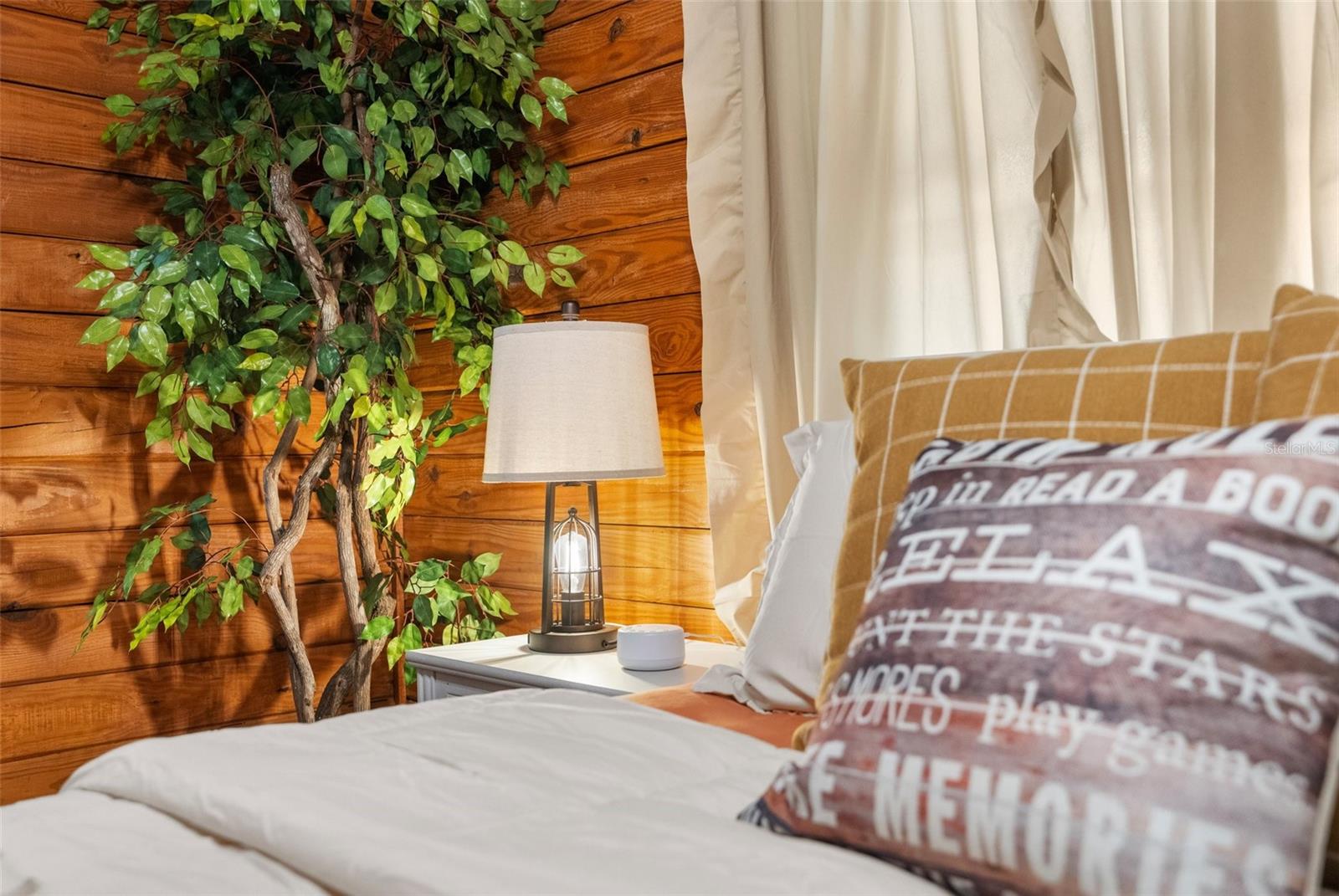 10718 W DUNNELLON RD