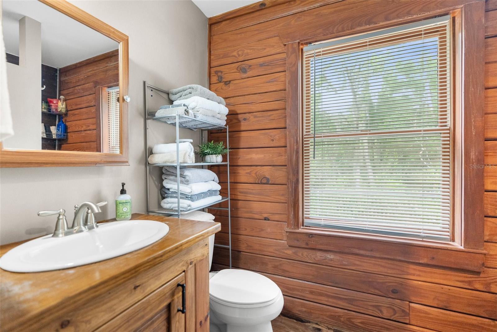 10718 W DUNNELLON RD