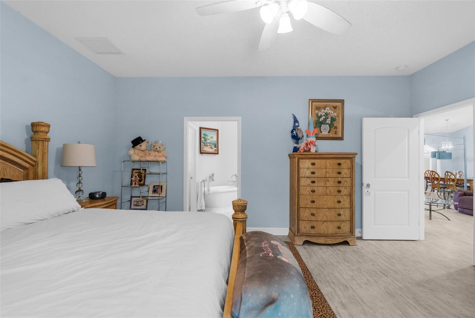 4960 HIDDEN KNOB TRL