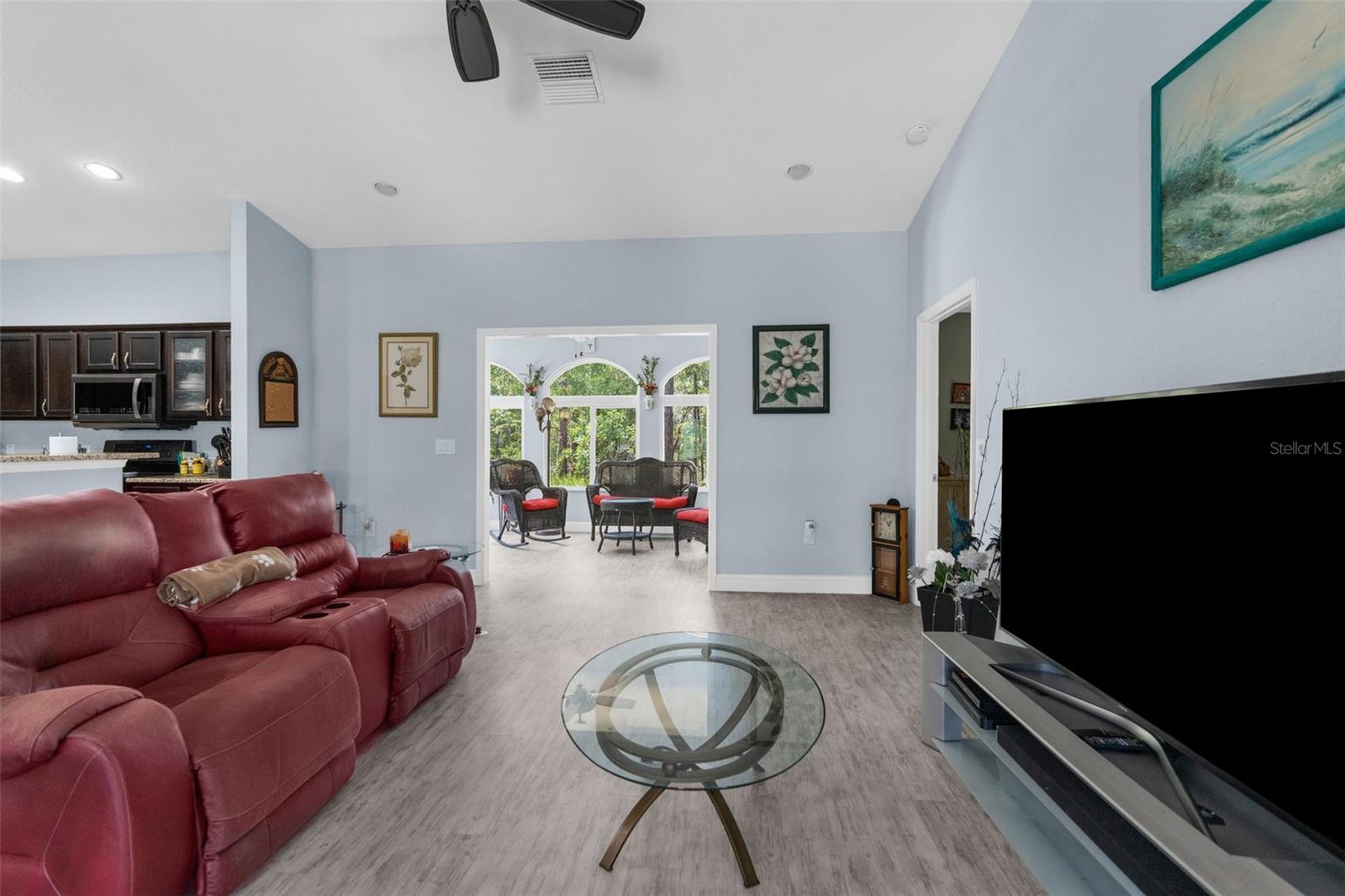 4960 HIDDEN KNOB TRL