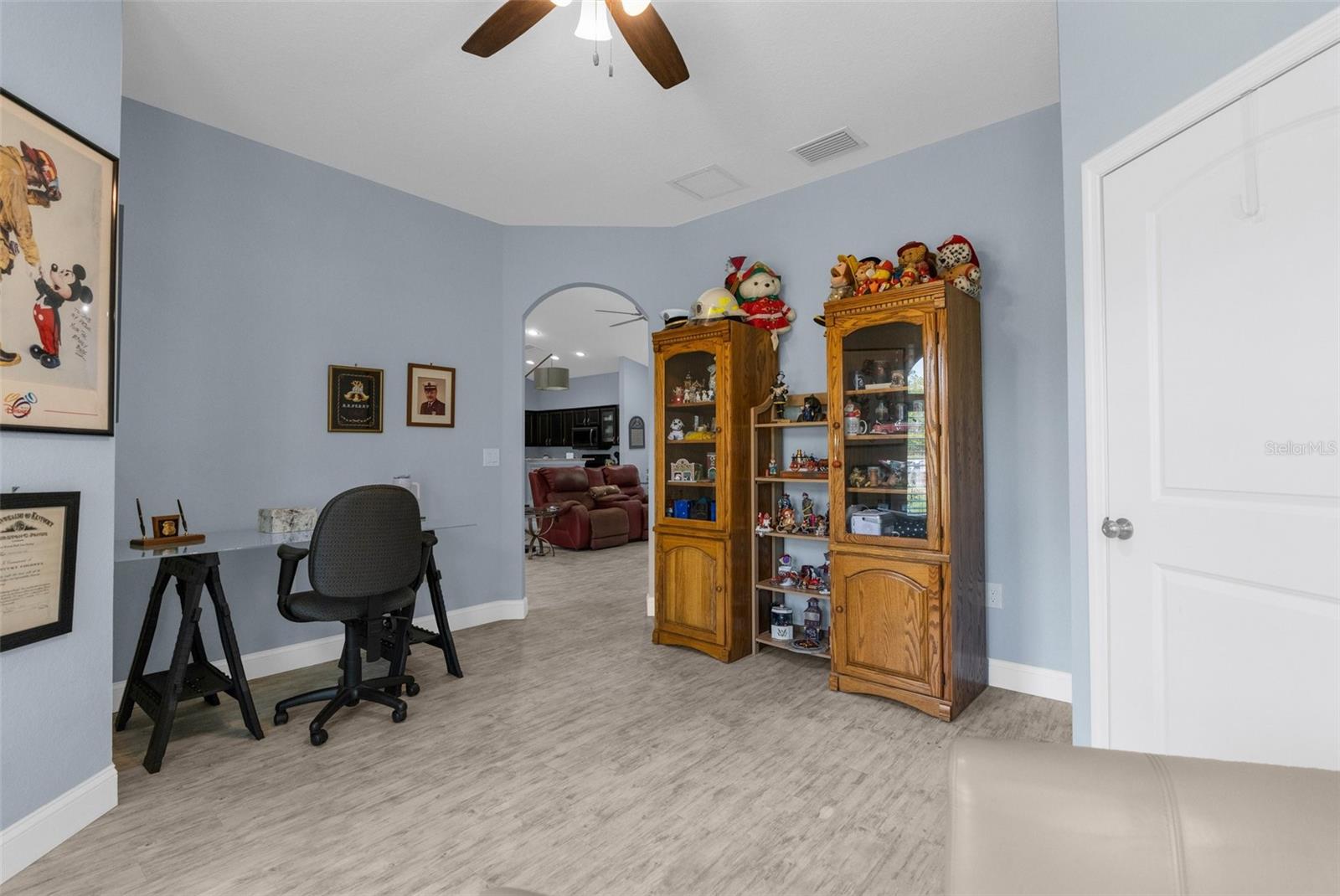 4960 HIDDEN KNOB TRL