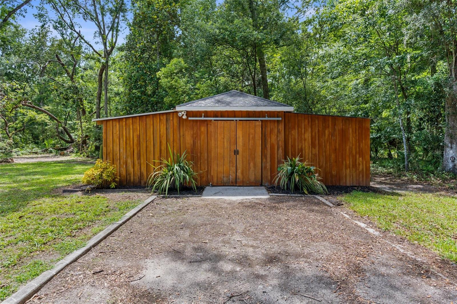 12085 STRINGER RD