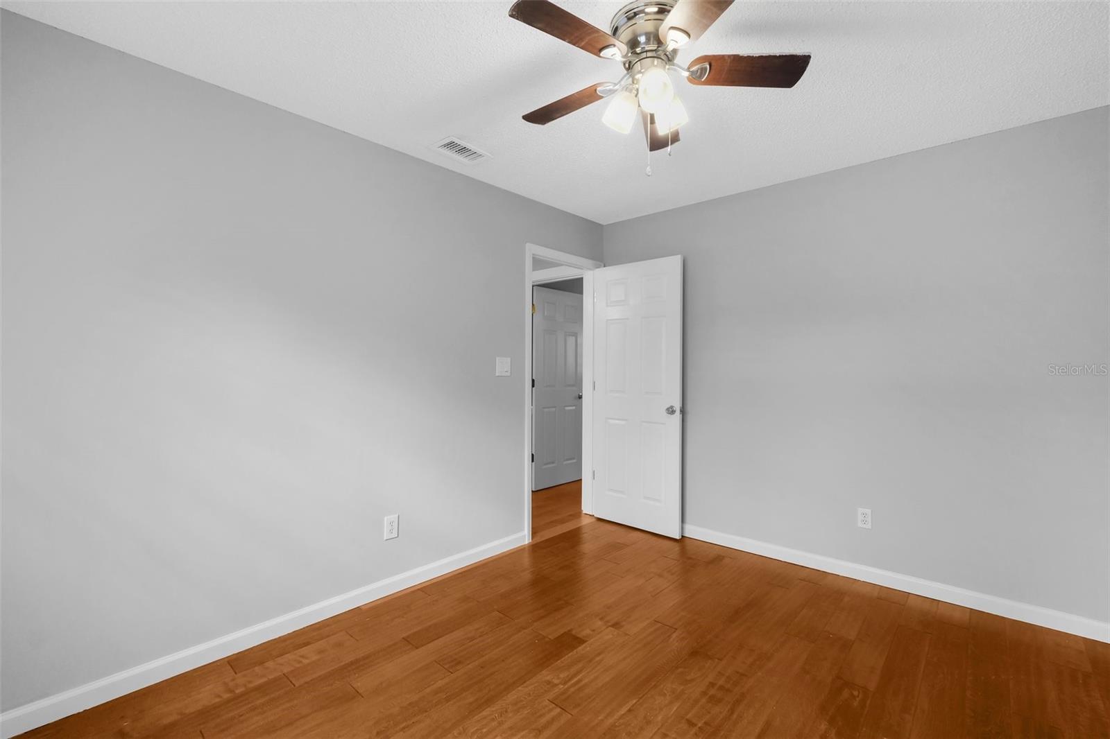 18605 SAN RIO CIR