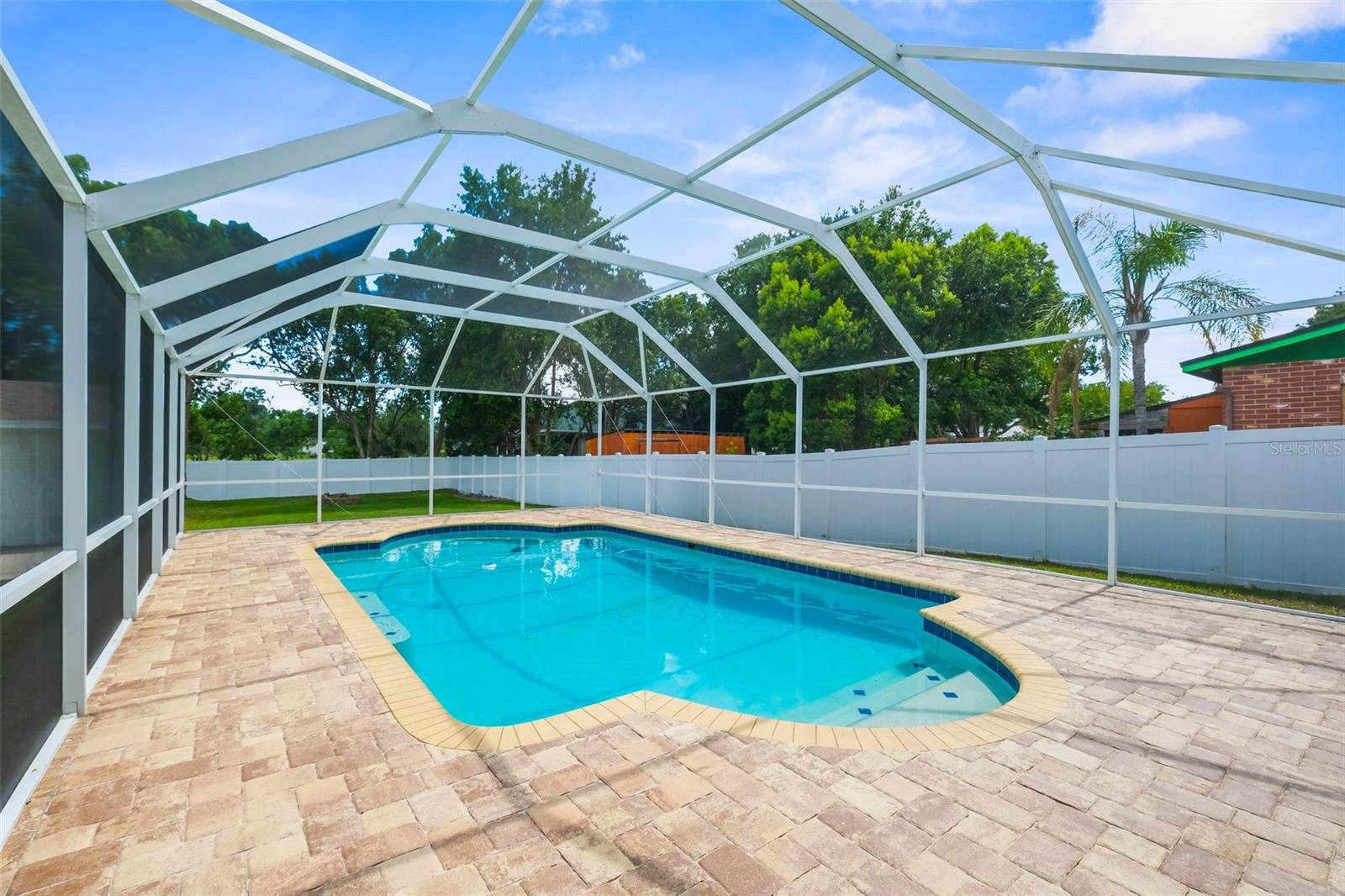 18605 SAN RIO CIR