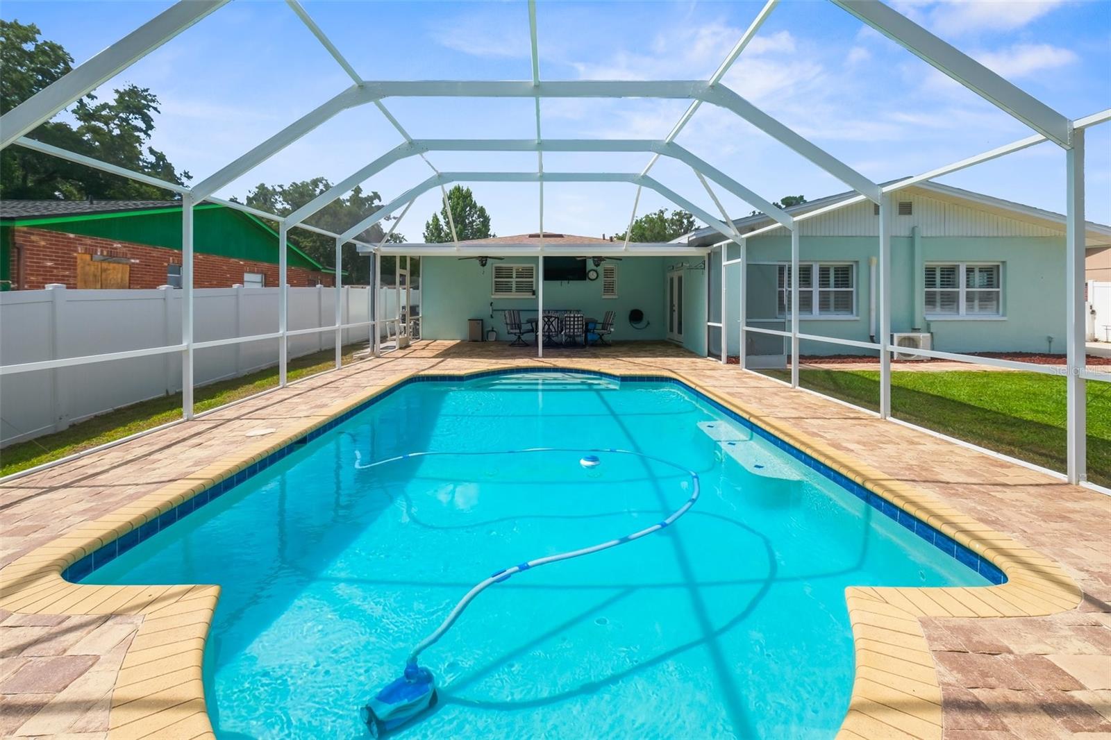 18605 SAN RIO CIR