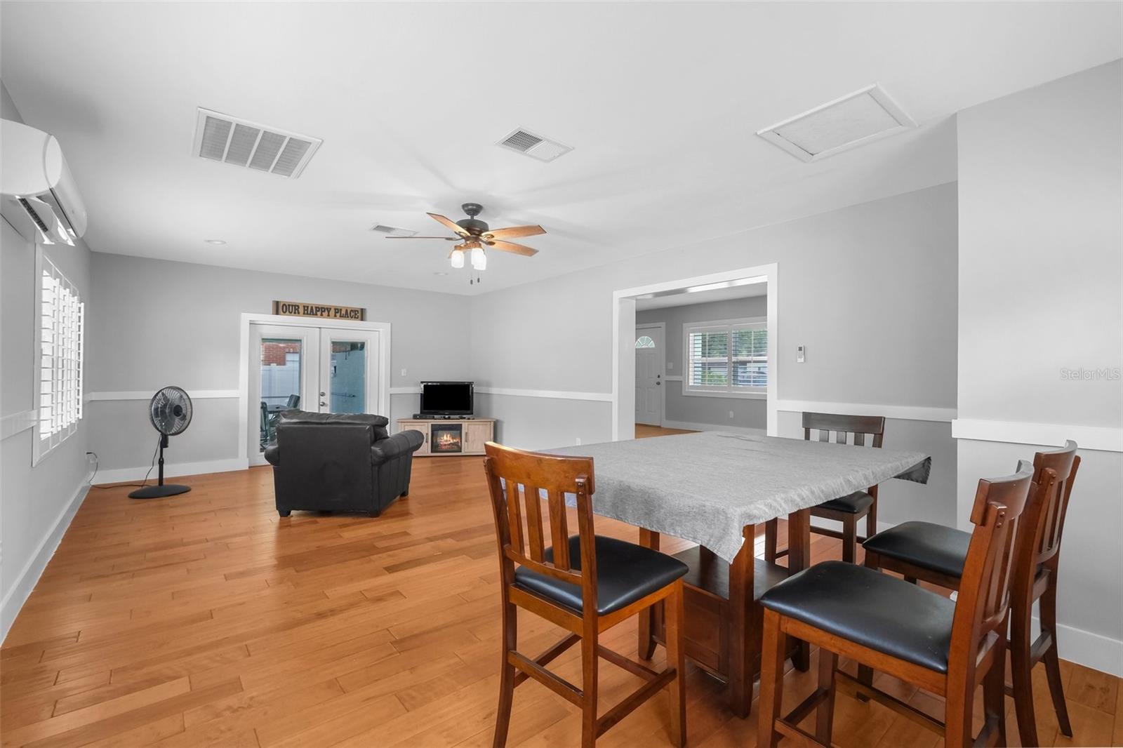 18605 SAN RIO CIR