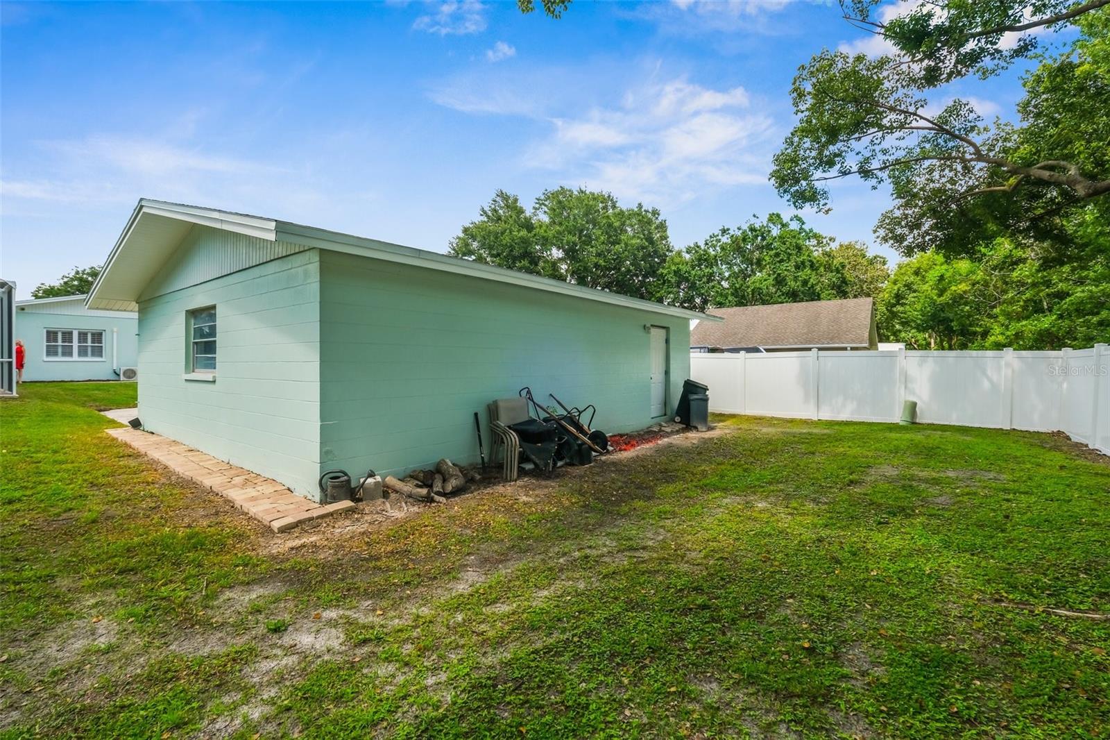 18605 SAN RIO CIR