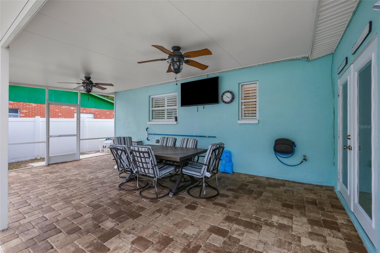 18605 SAN RIO CIR