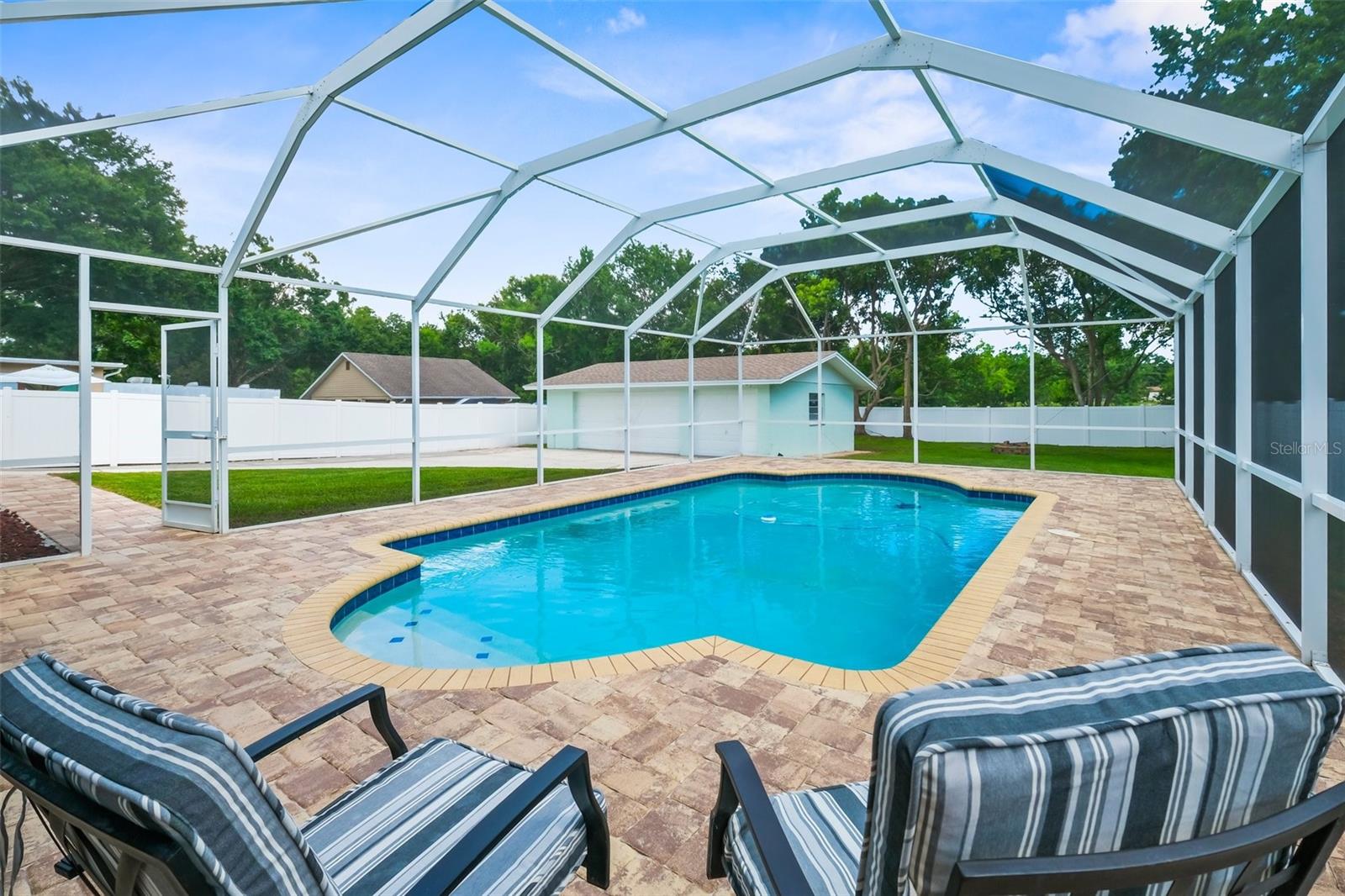 18605 SAN RIO CIR