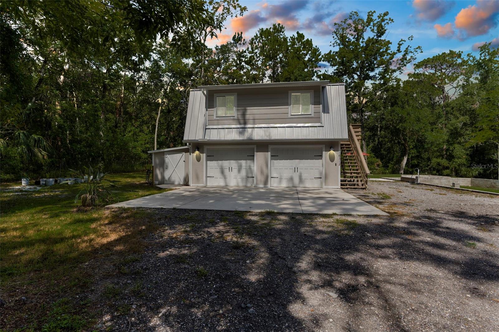 16313 KENSINGTON RD