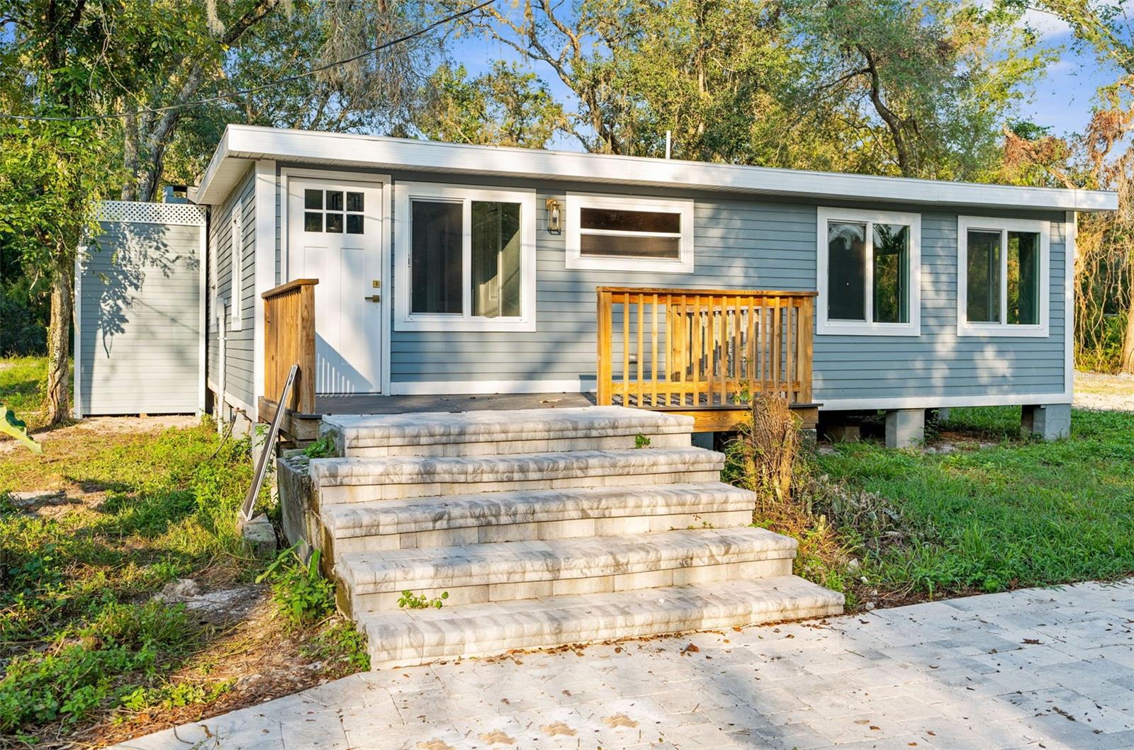 5200 CYRIL DR