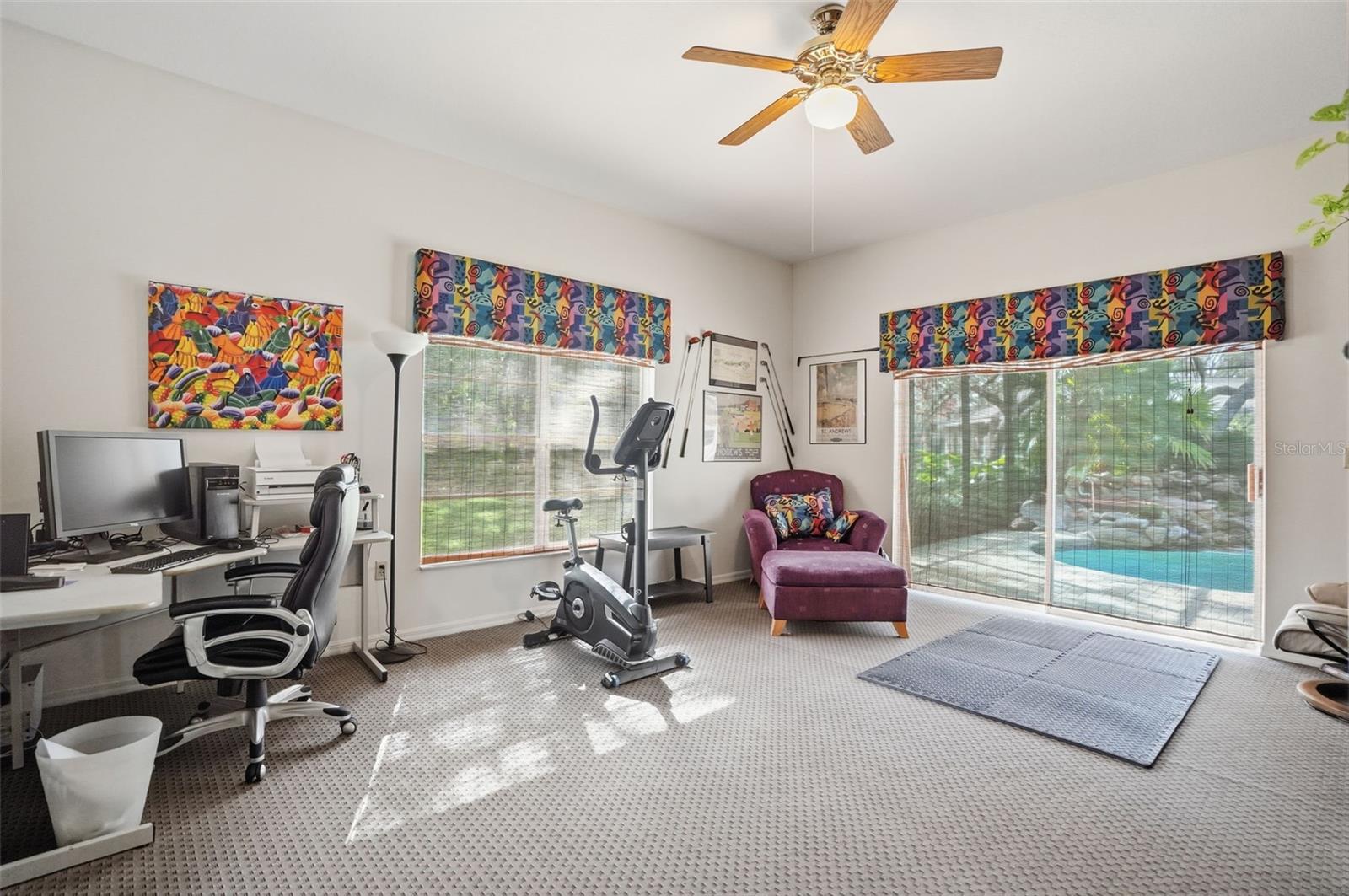 7336 ROYAL OAK DR