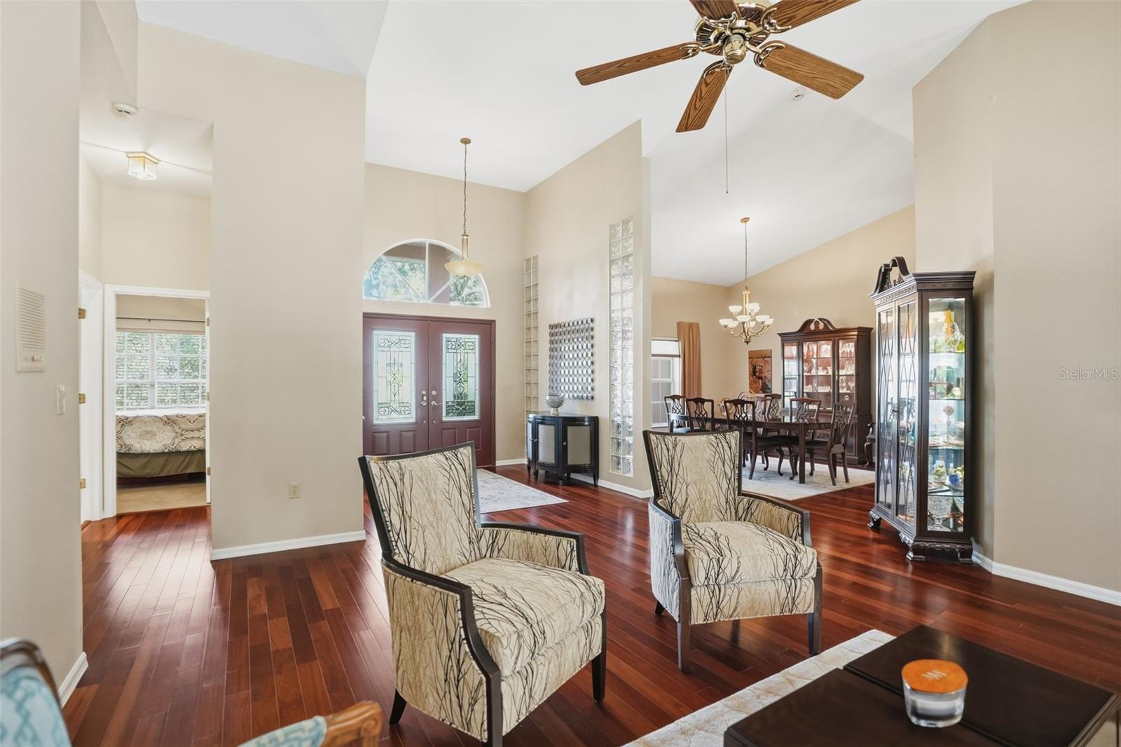 7336 ROYAL OAK DR