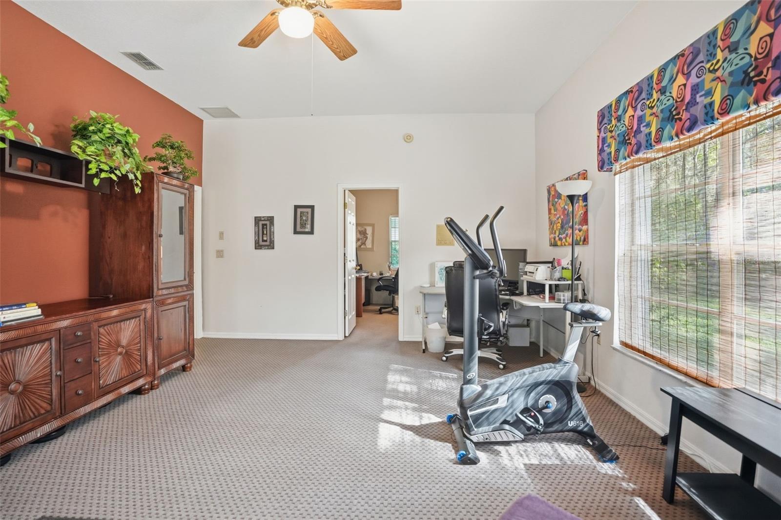 7336 ROYAL OAK DR
